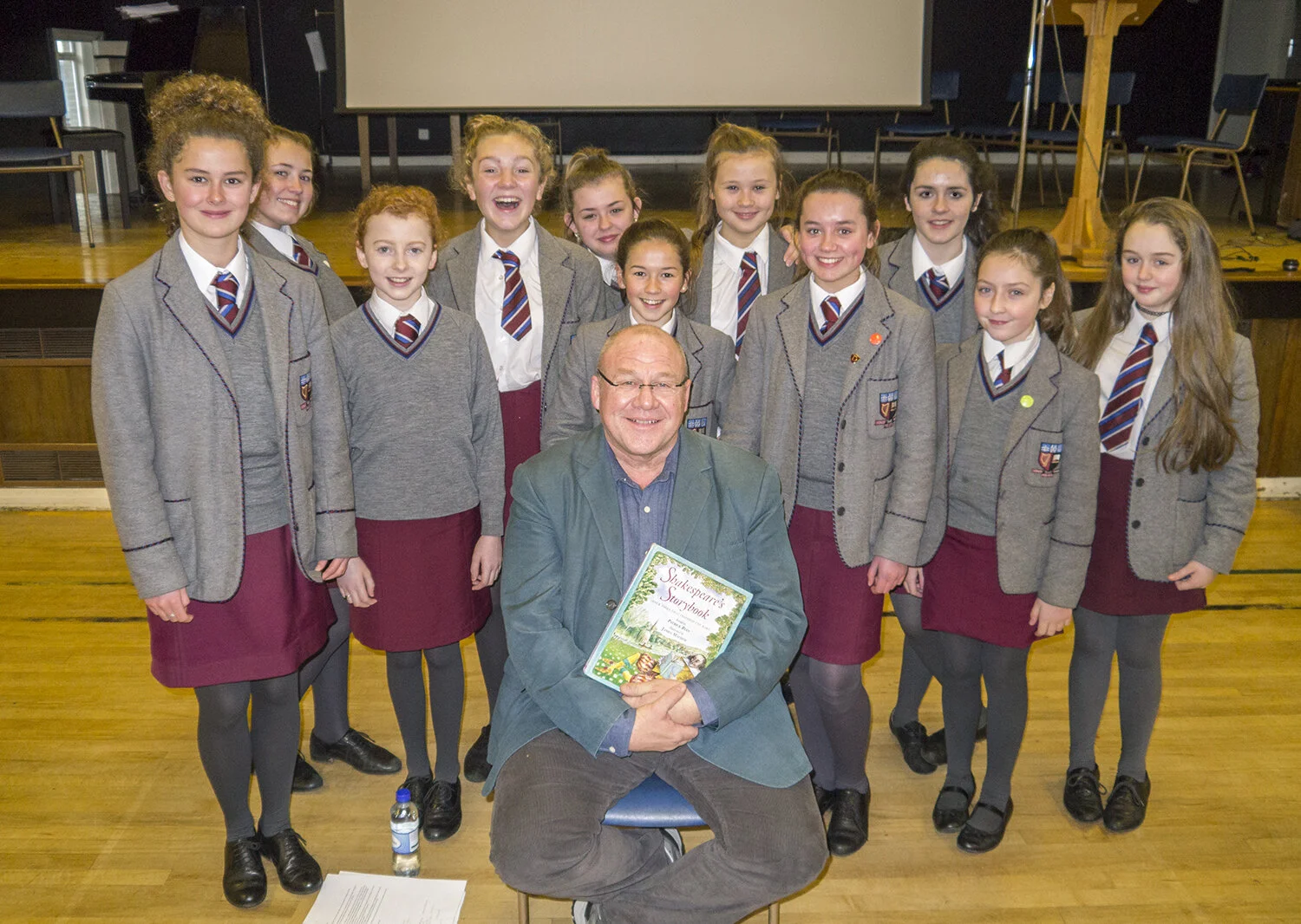 Pat Ryan visits Victoria College