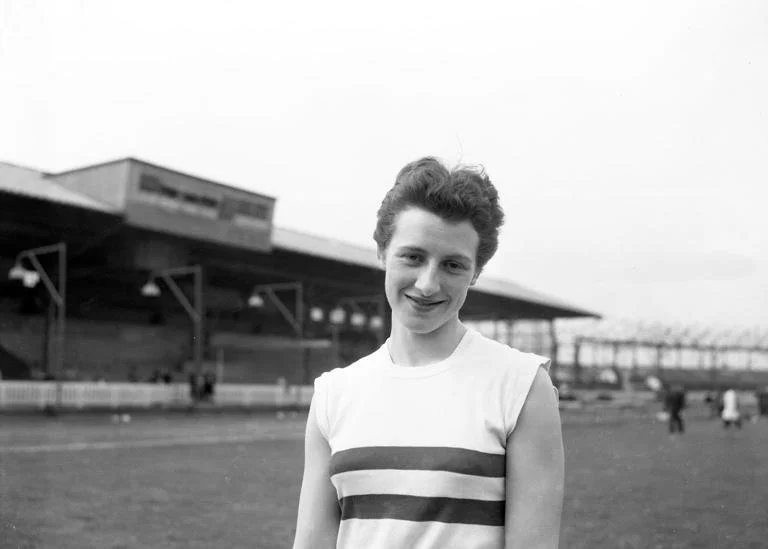 Thelma McLernon (nee Hopkins)