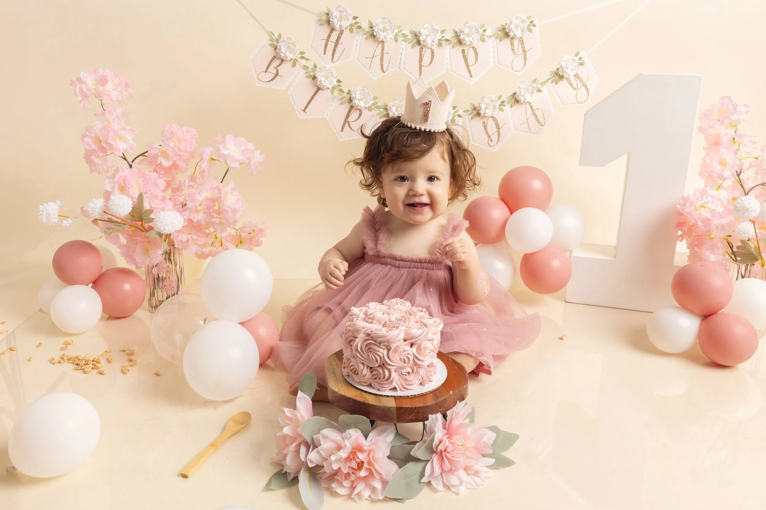 Blush-Pink-Cake-Smash-4K.jpg