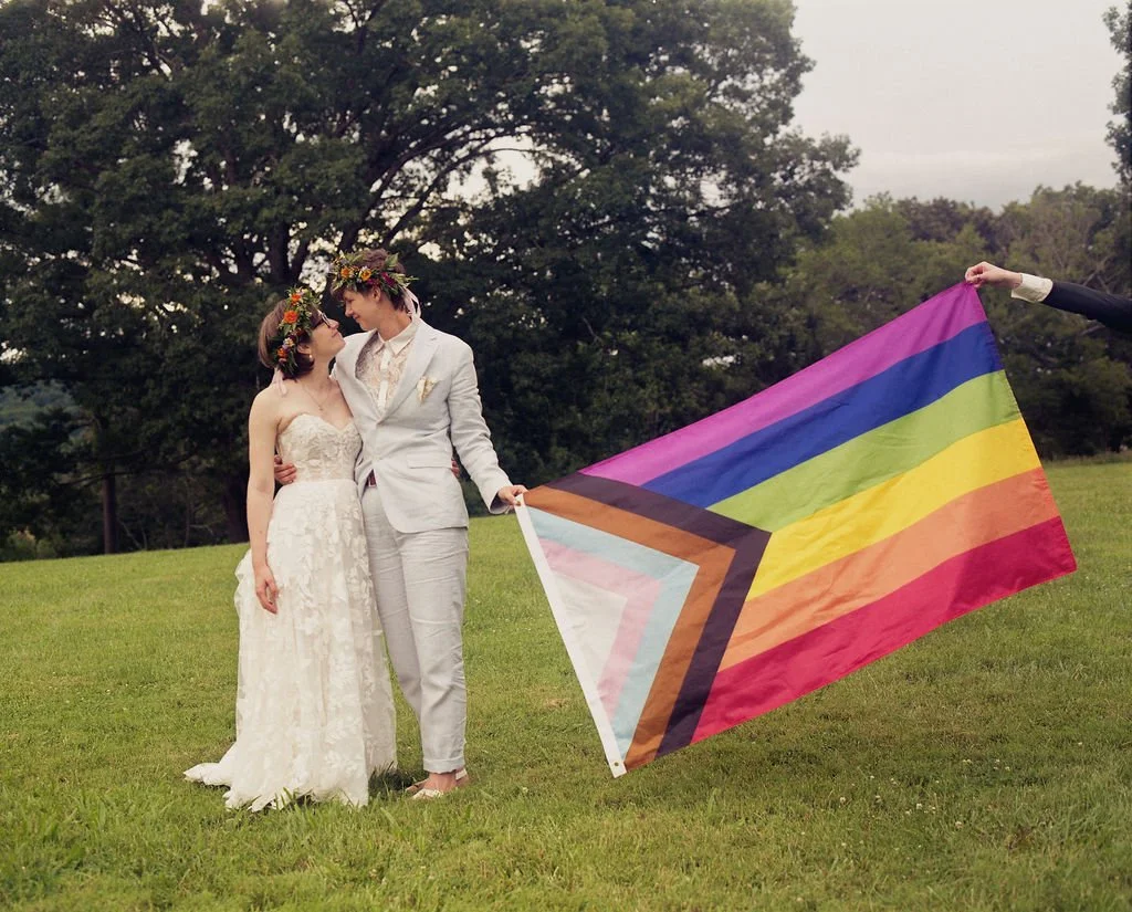 Hannah & Hope - Hannah Sommer Photo - Hidden River Events