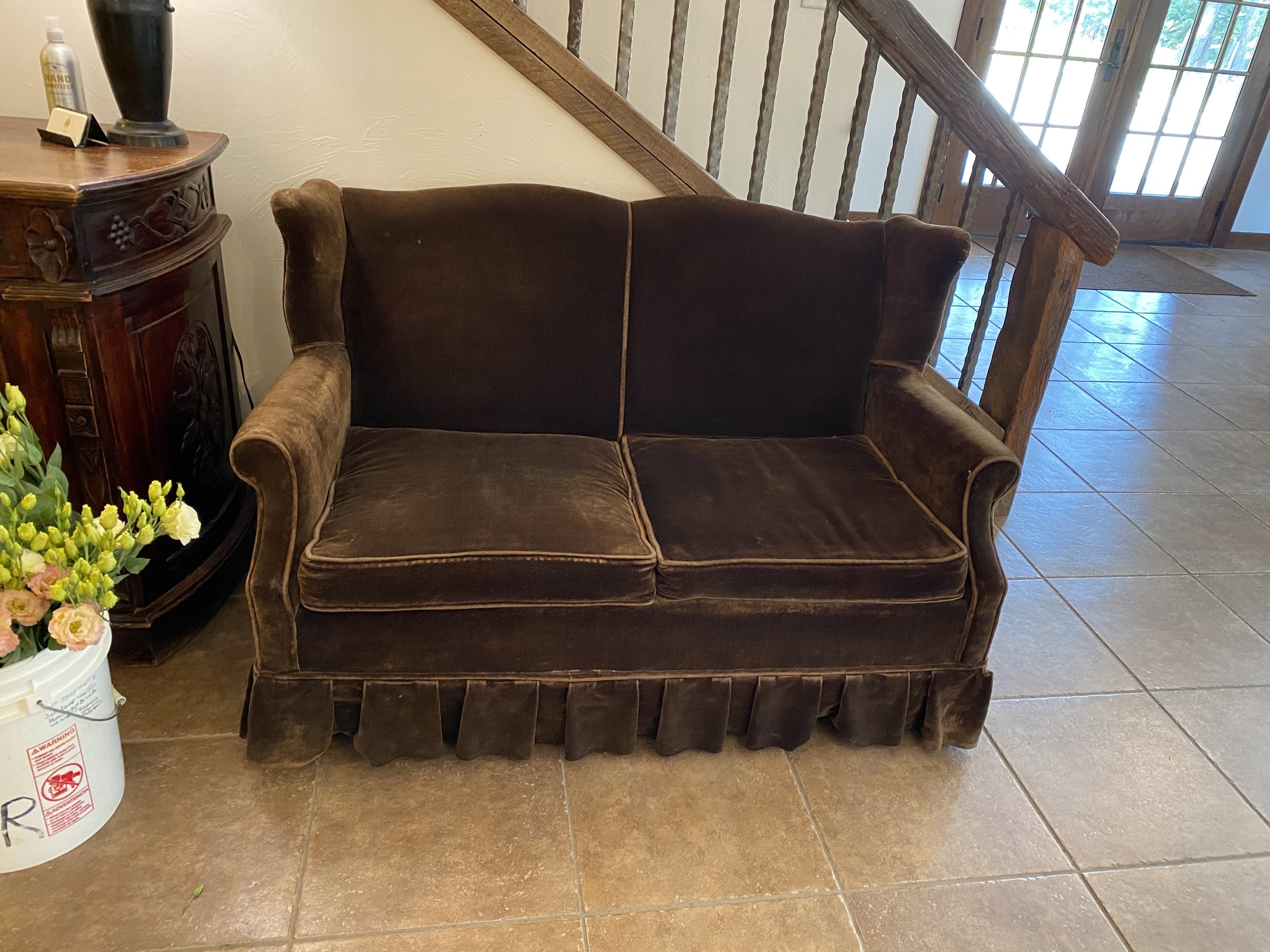 brown-vintage-couch.jpeg