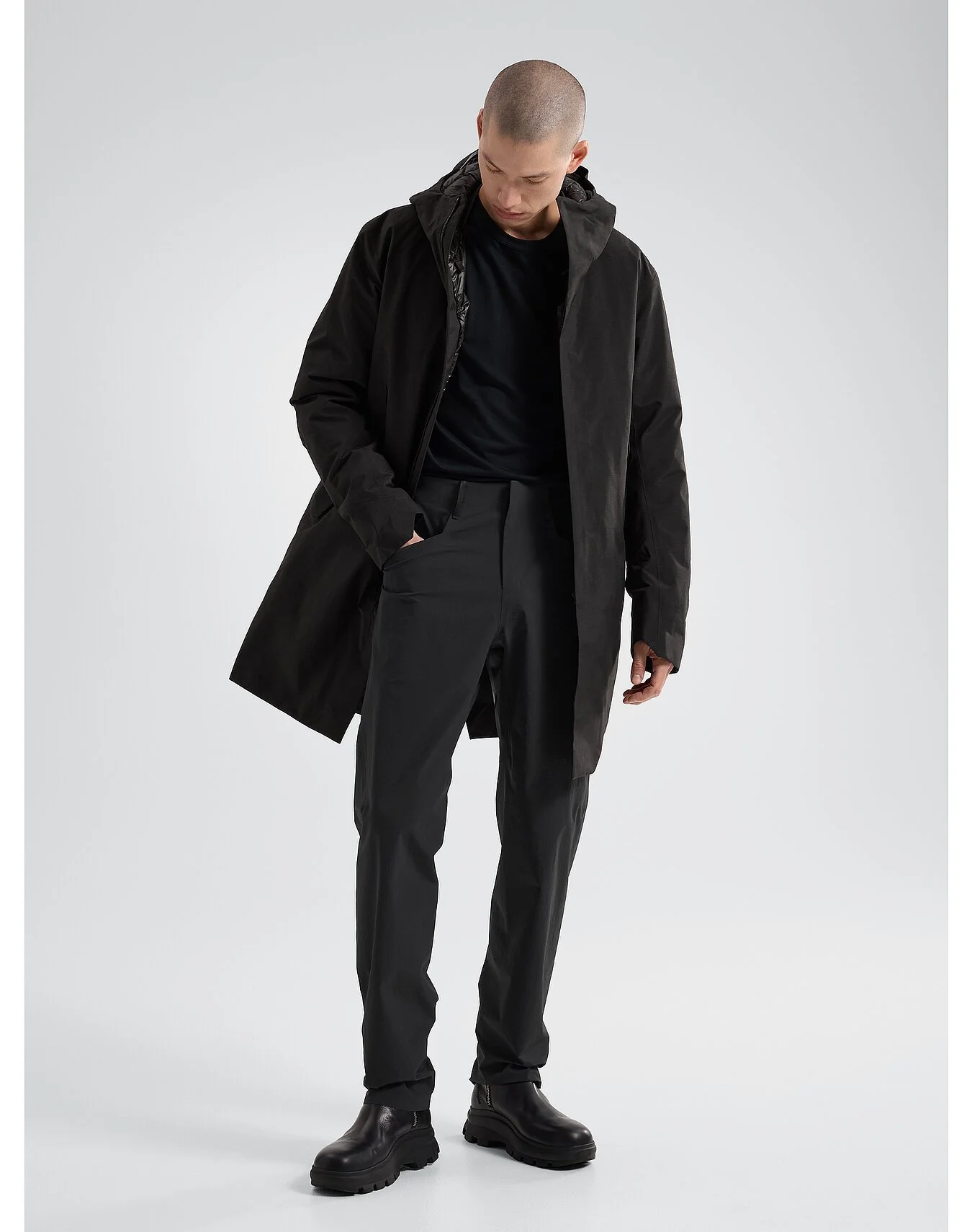 F23-X000007566-Monitor-Down-Coat-Black-Hover.jpeg