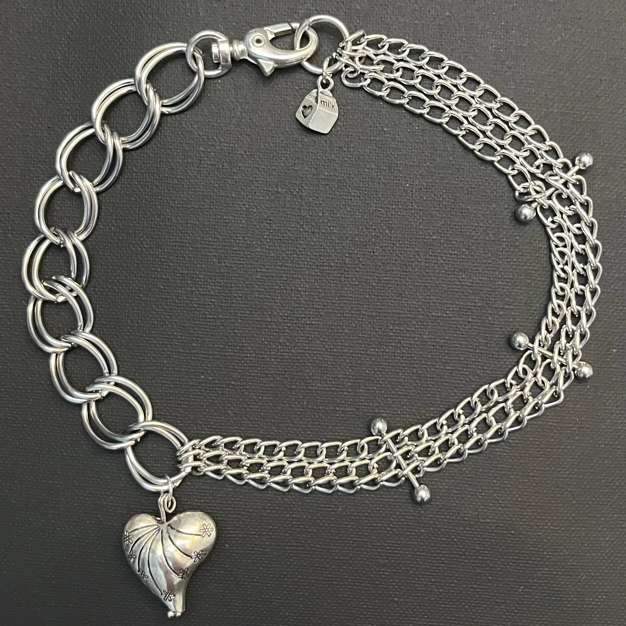 E616777D-B8F0-4DFD-BF90-A7B562F3C408