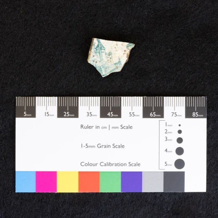 #FridayFind

This intriguing ceramic shard was recently uncovered during the 2022 Everick Foundation Field School. 

The shard is mostly likely from the centre area of a side plate or dinner plate (or similar). The pattern colour is dark green, a rea