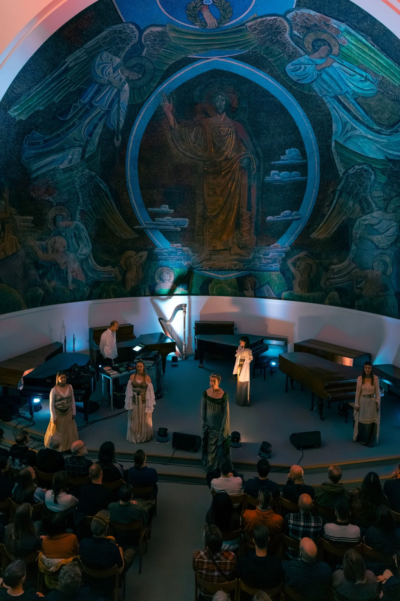 XTC in the XIV (Alexandra Grigorean)