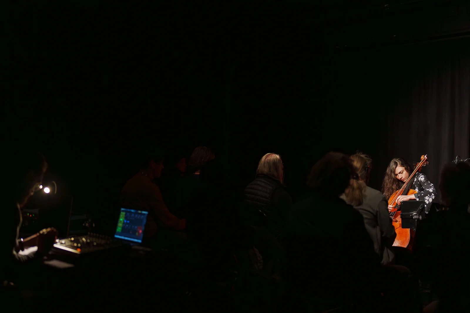 INTER ARTS CENTER (Henrik Hellström)