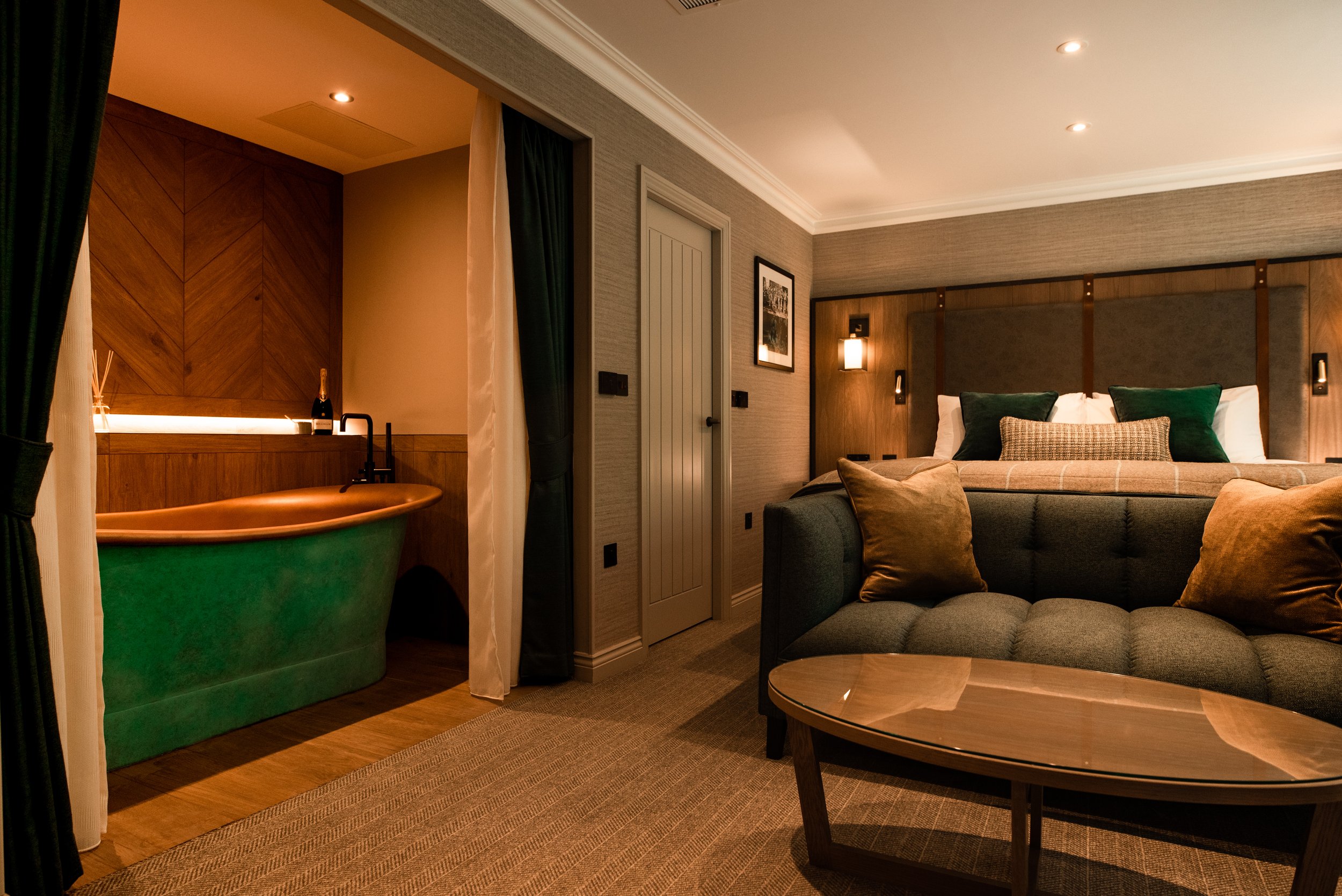 Room 3 Superior Suite