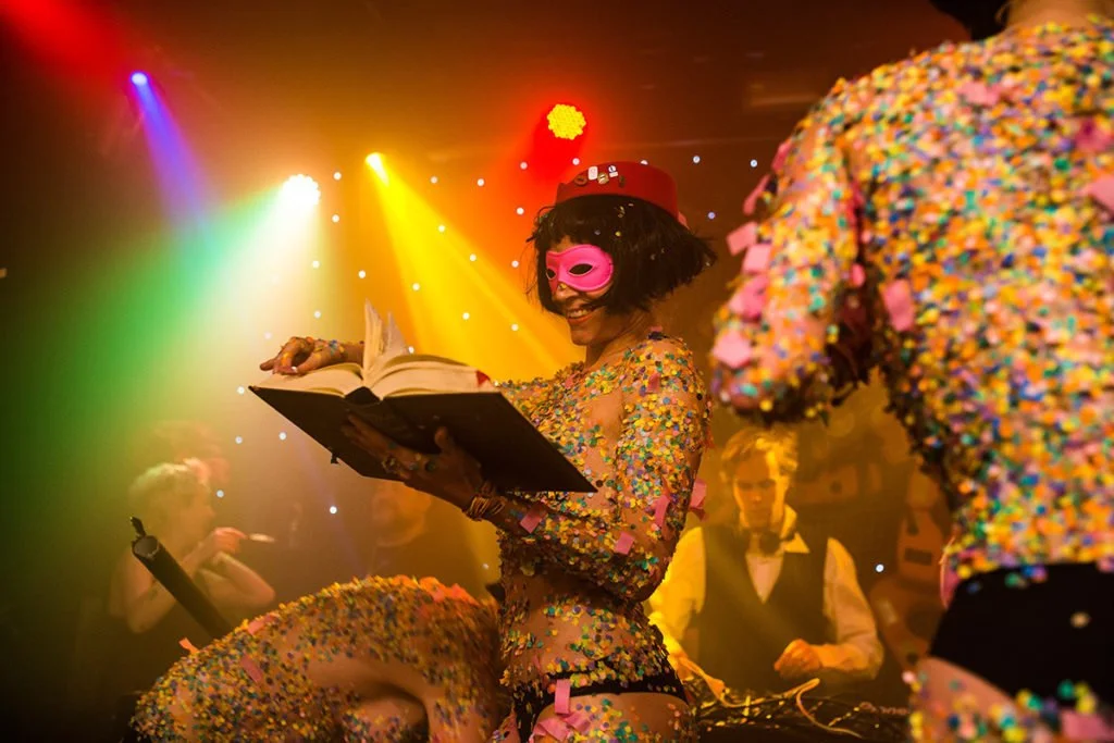 confetteria-is-zon-typisch-feest-waar-je-spijt-1422362828337-1024x683.jpg