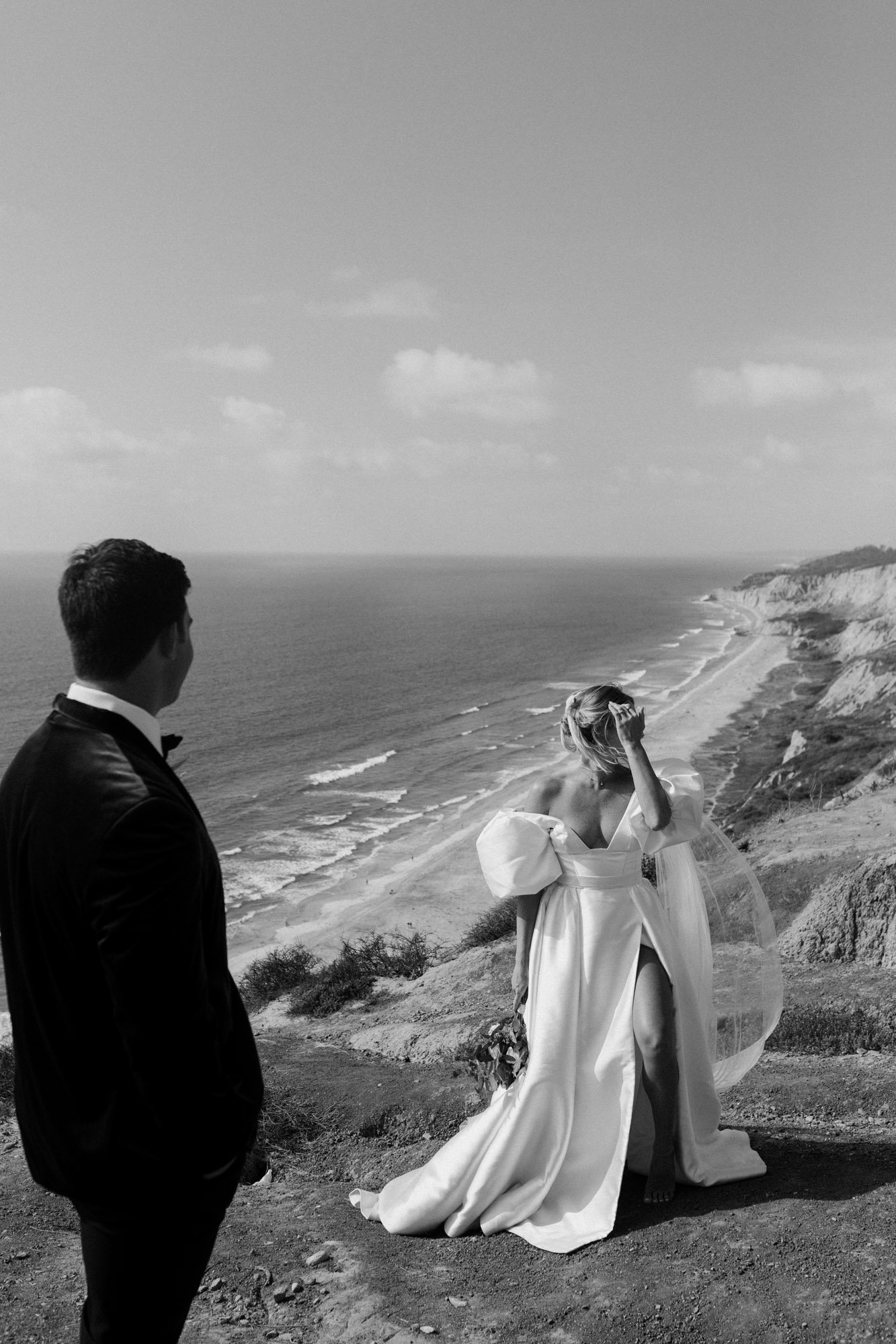 san-diego-cliffside-elopement-photography13.jpg