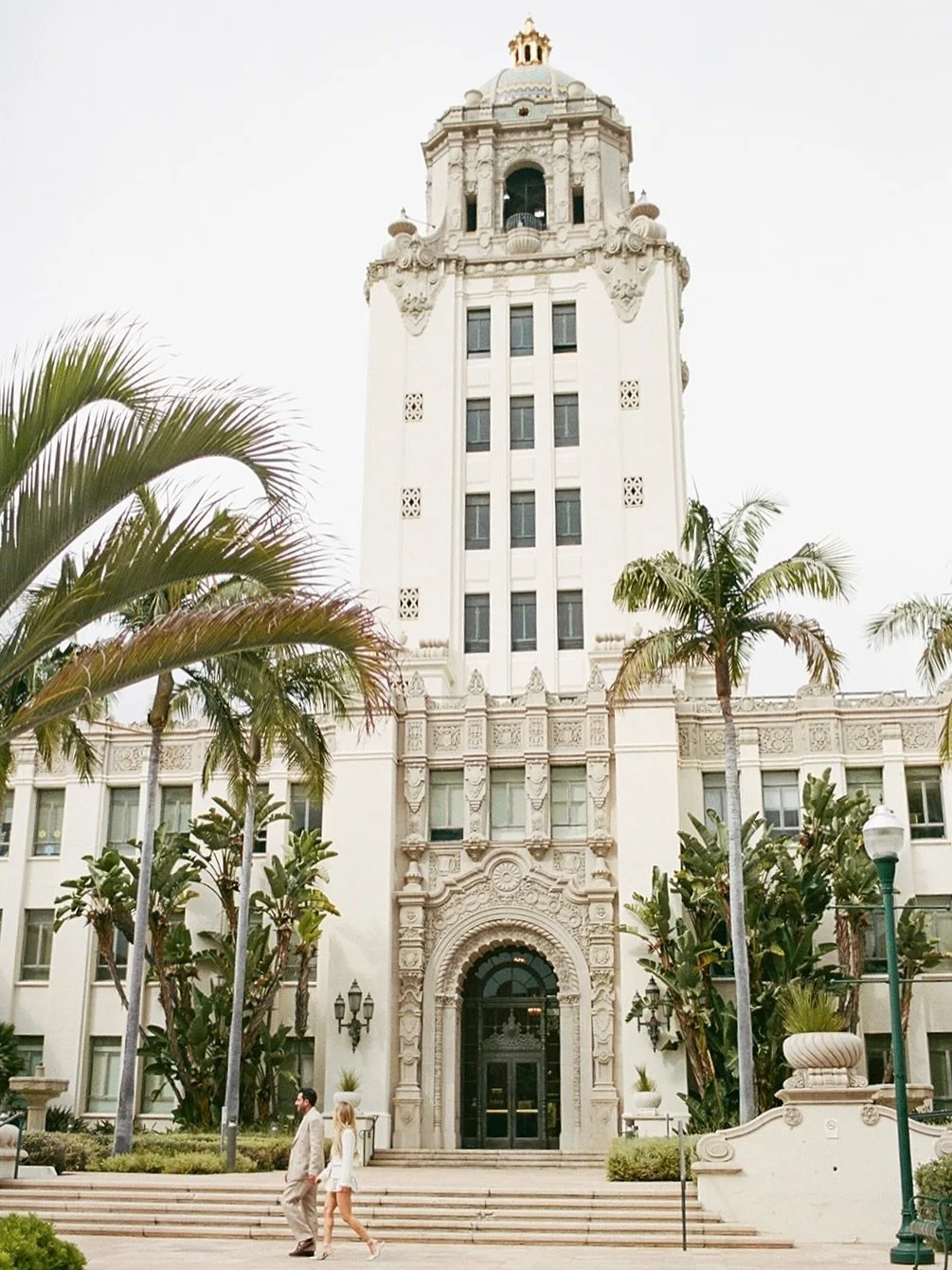 some june gloom engagement photos in beverly hills 🤍
