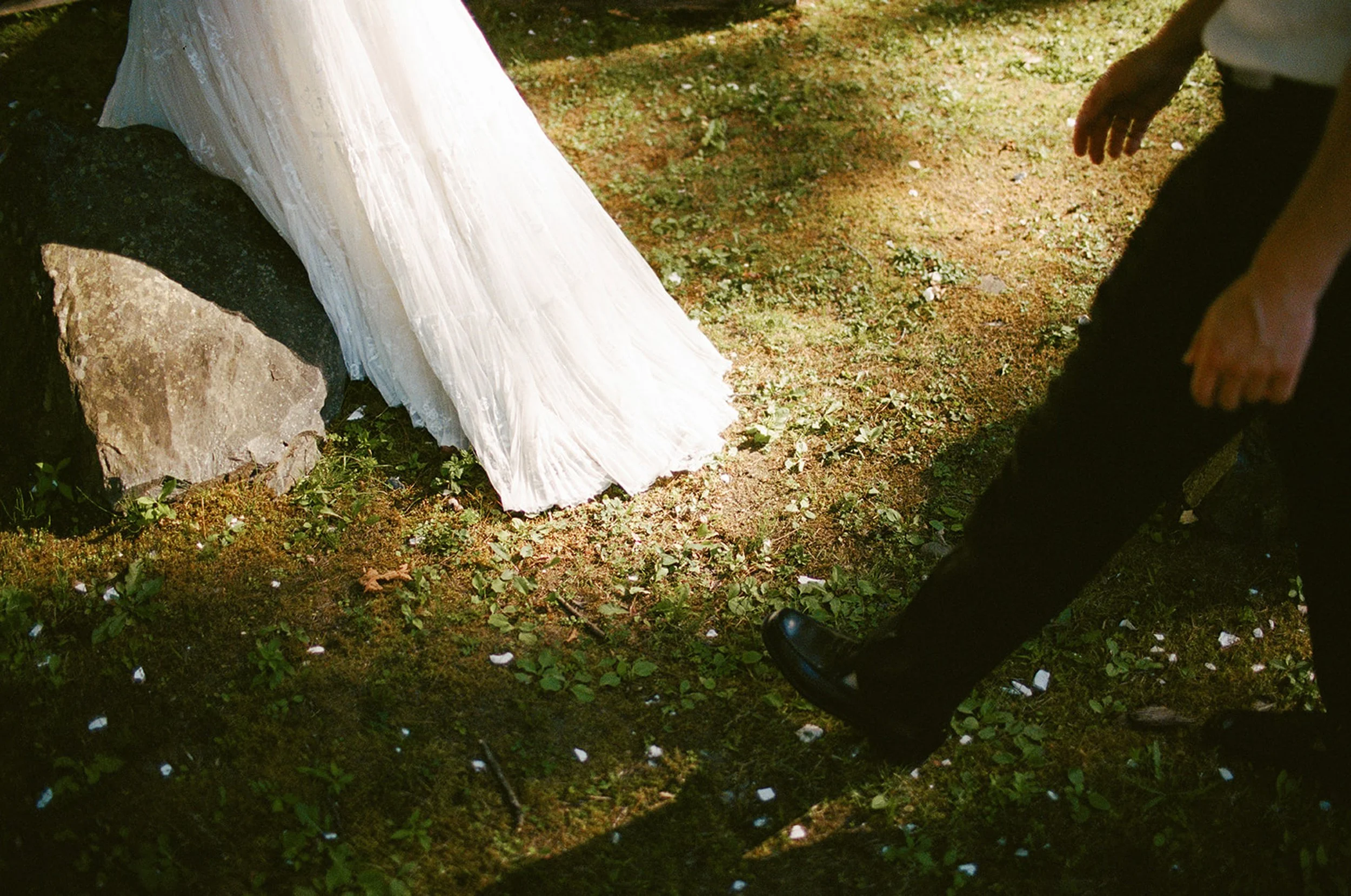 kennebunk-maine-wedding-only-film-wedding-photos-jesslivingphoto-233.jpg