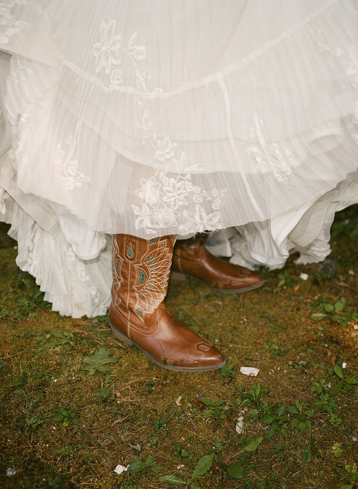kennebunk-maine-wedding-only-film-wedding-photos-jesslivingphoto-235.jpg