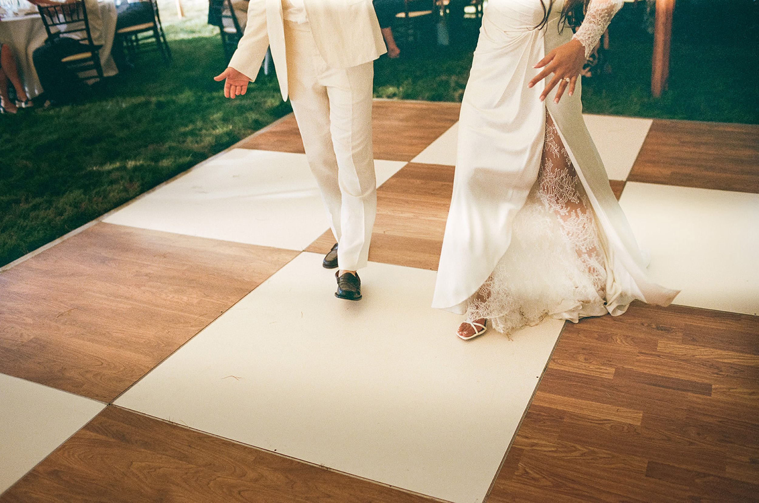 kennebunk-maine-wedding-only-film-wedding-photos-jesslivingphoto-144.jpg