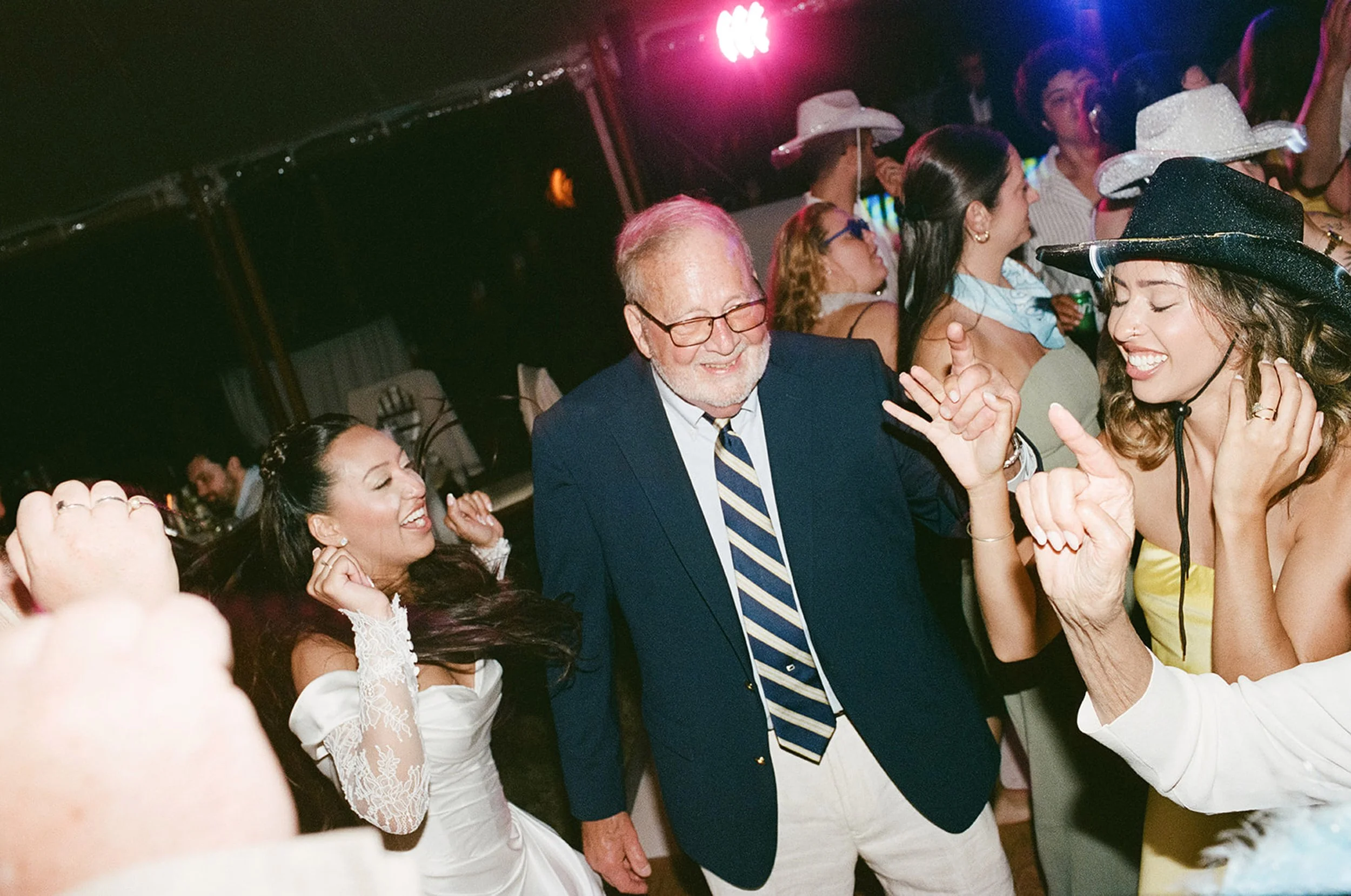 kennebunk-maine-wedding-only-film-wedding-photos-jesslivingphoto-197.jpg