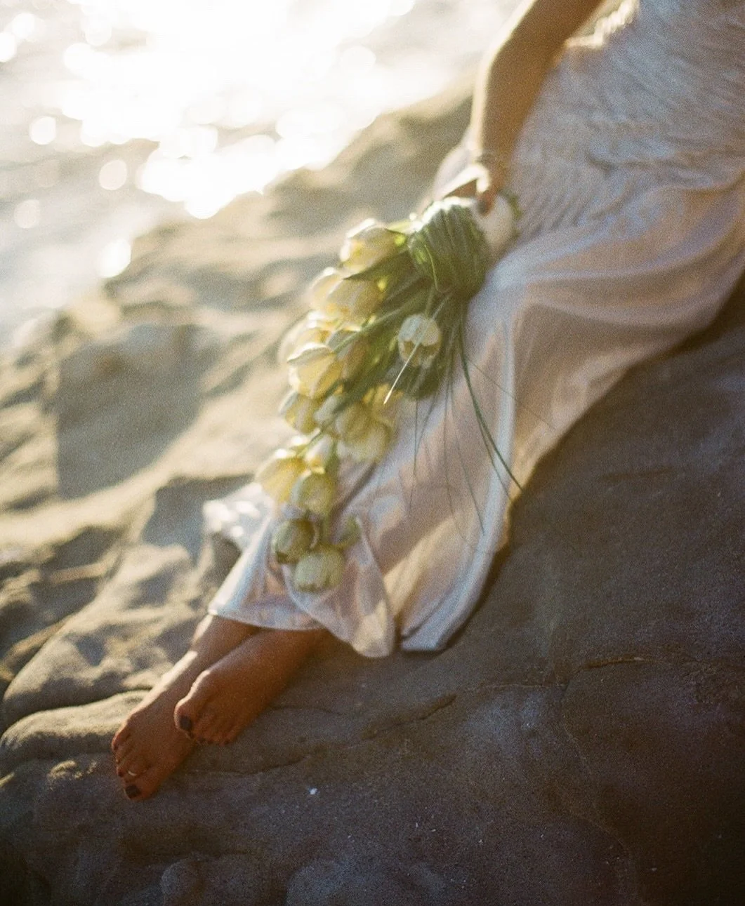 dream valentines date: 

(her valentine is the ocean) 🌊 

@regiondesignstudio 
@hannah_gelbart 
@forlifewithlove