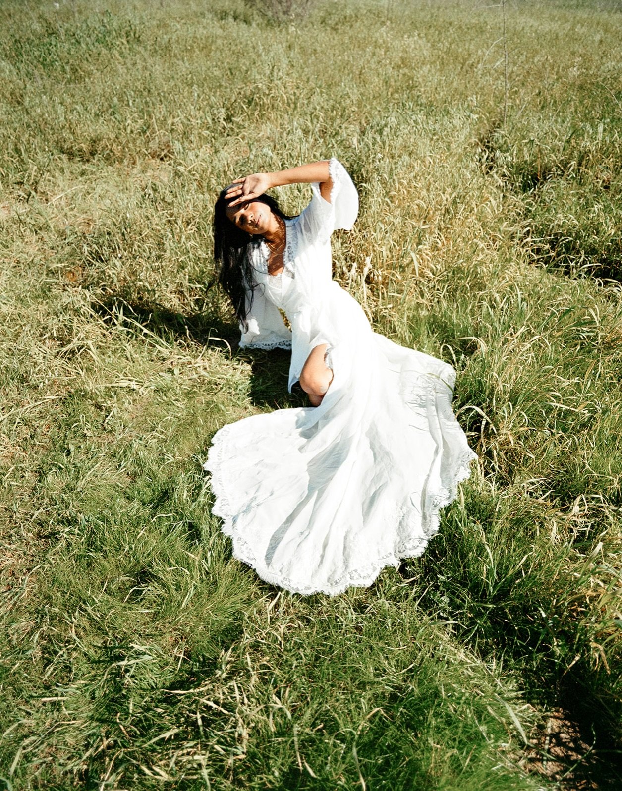 @jaykaybraidsandbridal x @jesslivingphoto x @anjalinooka 

the dreamiest morning shoot in our stunning socal winter greenery

film scanned by me 🤍