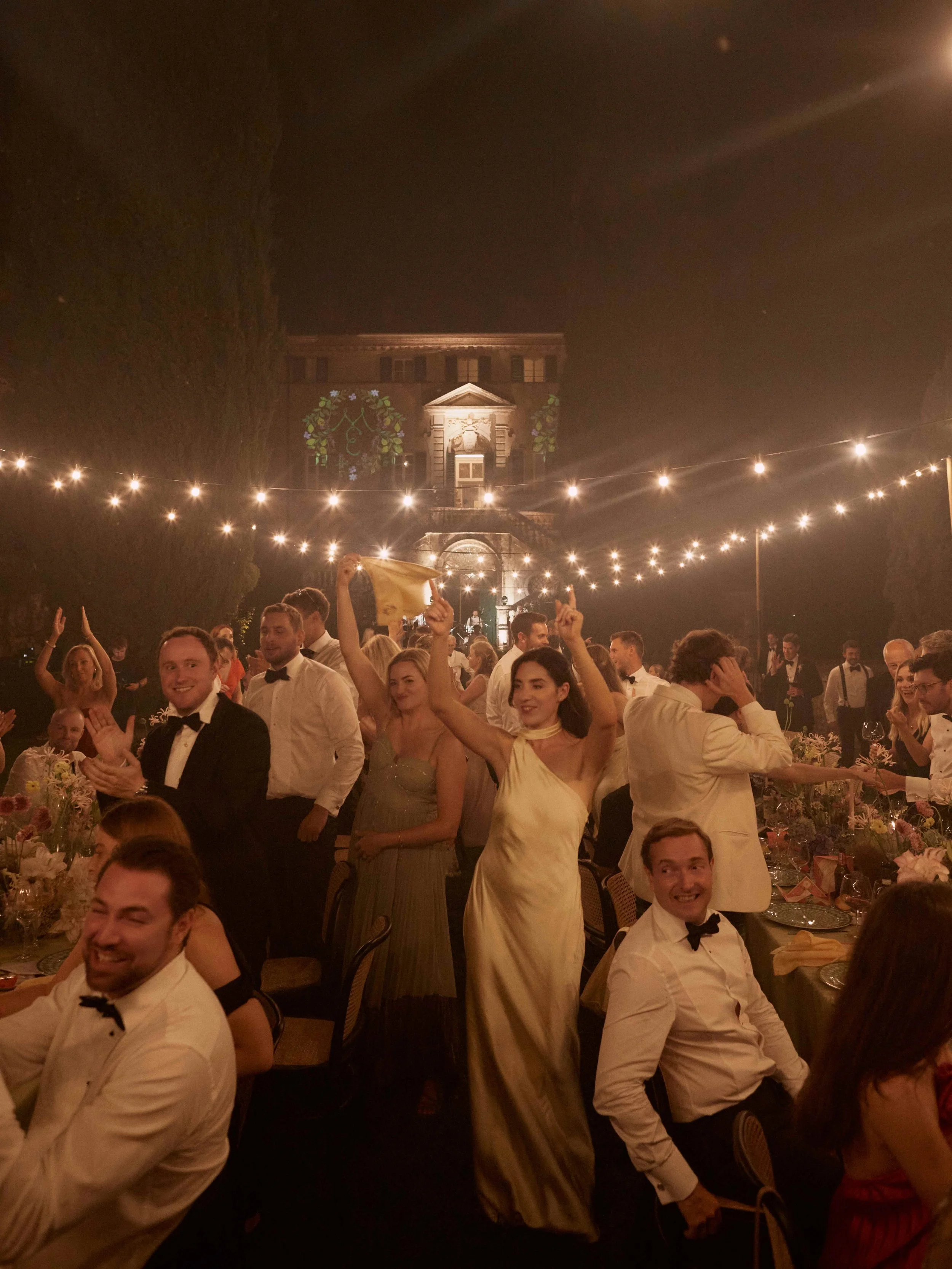 EMILY_MATT_WEDDING_TEASER_019 copy.jpeg