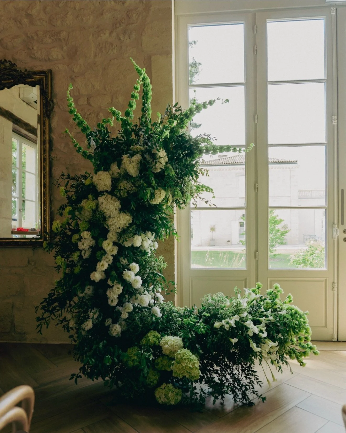 We can&rsquo;t stop looking at this creative installation by @atelier_septembre 💚 We love when you create shapes that we didn&rsquo;t even think of!

Based on our POP #foamfree modular structure.

Request your 2026 catalog today - Link in our profil