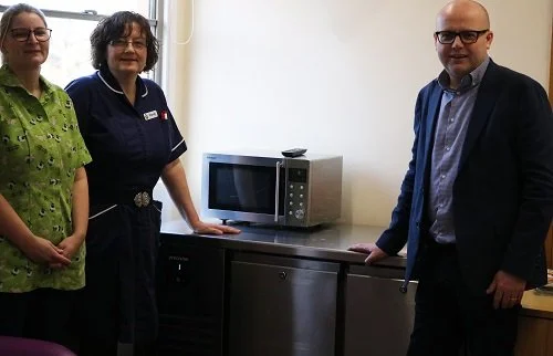 NORFOLK REFRIGERATION MANUFACTURER DONATES FRIDGE TO HOSPITAL