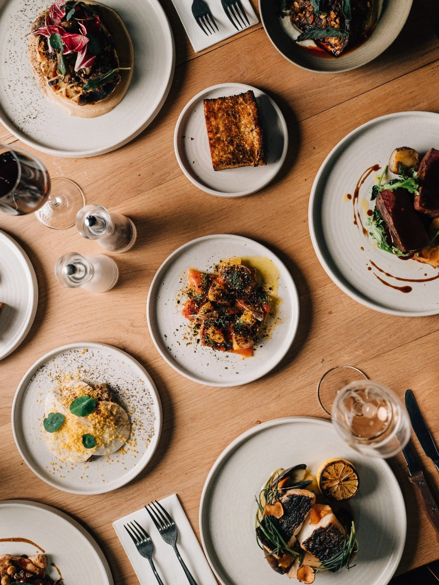 ❤️ Valentine&rsquo;s at Provenance ❤️

We&rsquo;re almost fully booked for Valentine&rsquo;s evening, with just 6 tables remaining.

If you&rsquo;re still planning the perfect night, now&rsquo;s the time to book.

Prefer a little more flexibility?

W