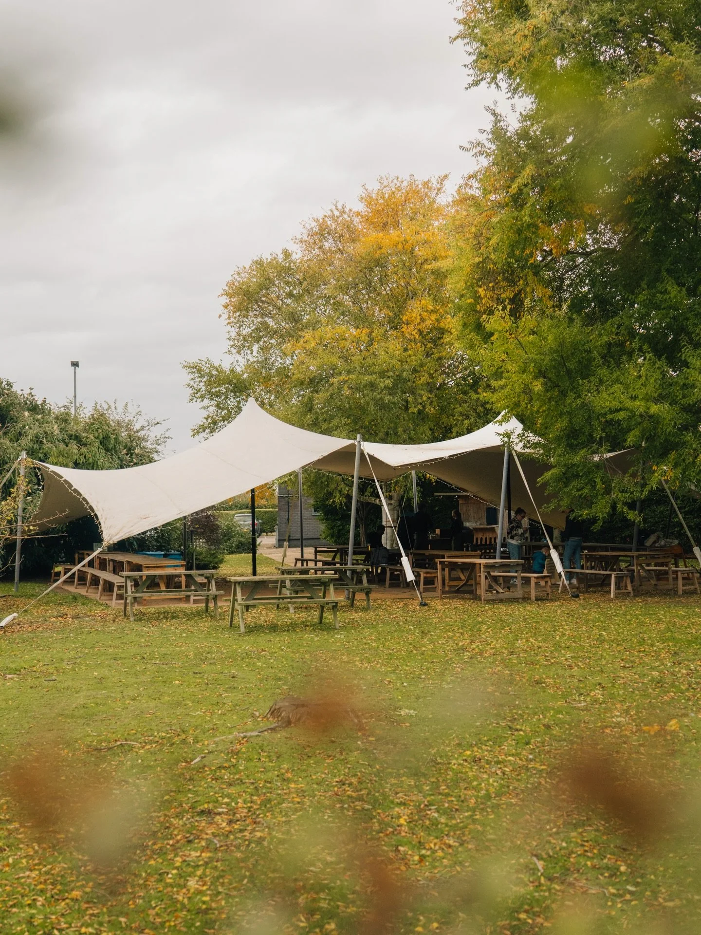 The stretch tent is open this Sunday, and we&rsquo;re making it cosy!

Grab a blanket, bring the dog, and settle in for a proper Sunday roast outside. There&rsquo;s no better way to spend the weekend

Online booking isn&rsquo;t available for the tent