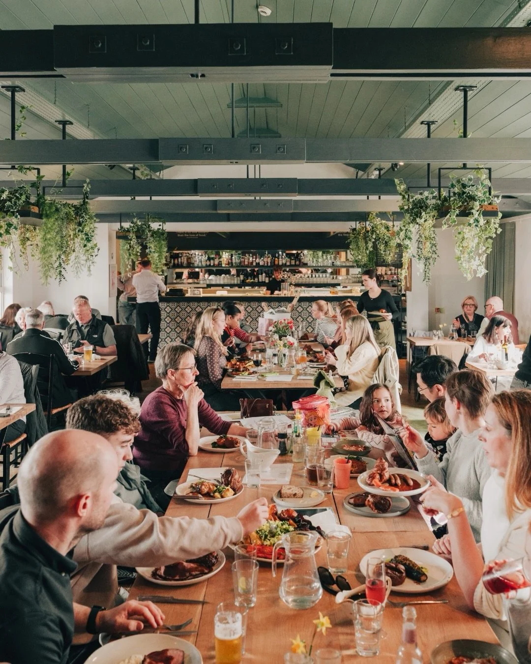 A birthday dinner that left nothing to be desired, from the welcome at the door to the walk out, every detail was felt. Vegetarian, fish, meat, desserts, all superb. These are the evenings people talk about long after the plates are cleared.

If you&