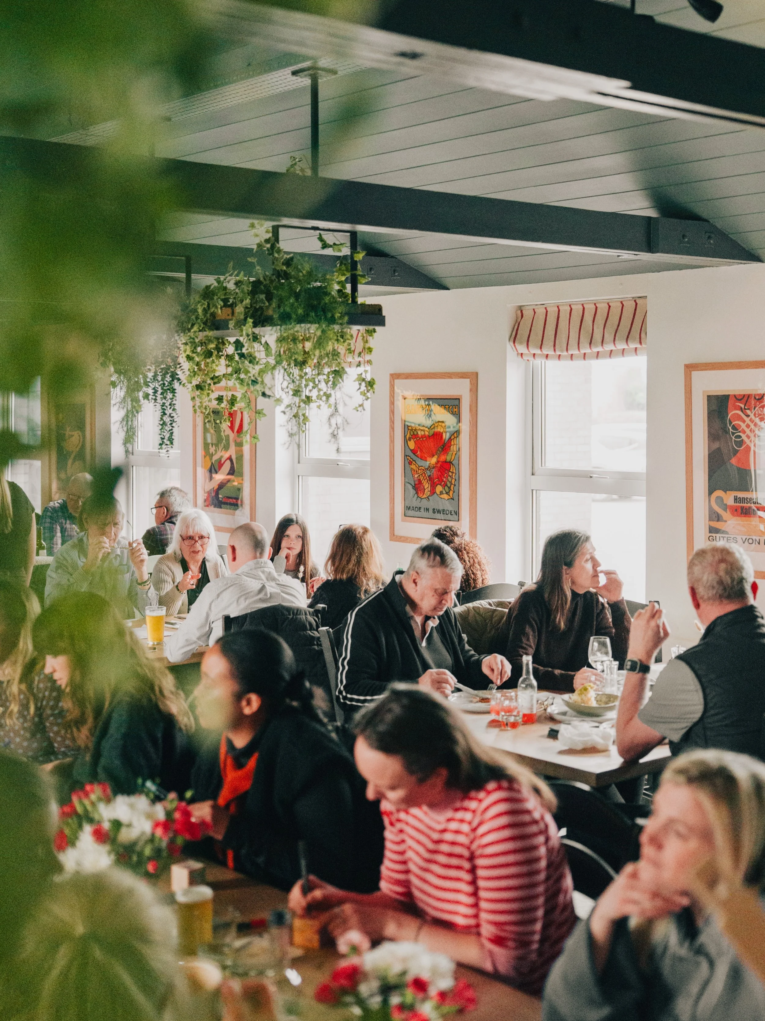 Everything we cook goes over the fire, seasonal produce, sourced as locally as we can, kept simple.

Sunday roasts this weekend alongside small plates and wood-fired mains. Vegan and gluten free options throughout. Outside space, kids, dogs, all welc