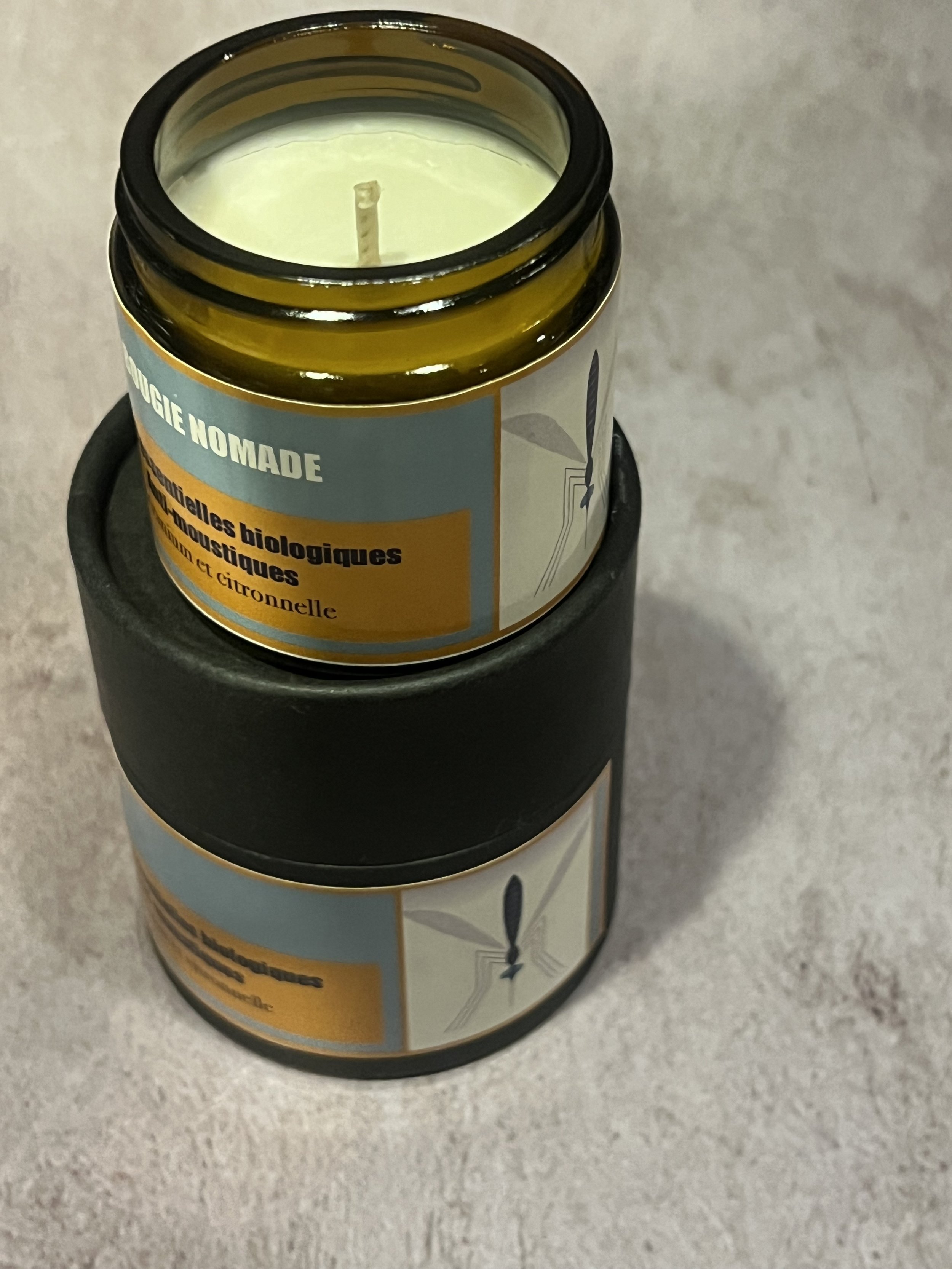 Bougie anti moustiques aux huiles essentielles