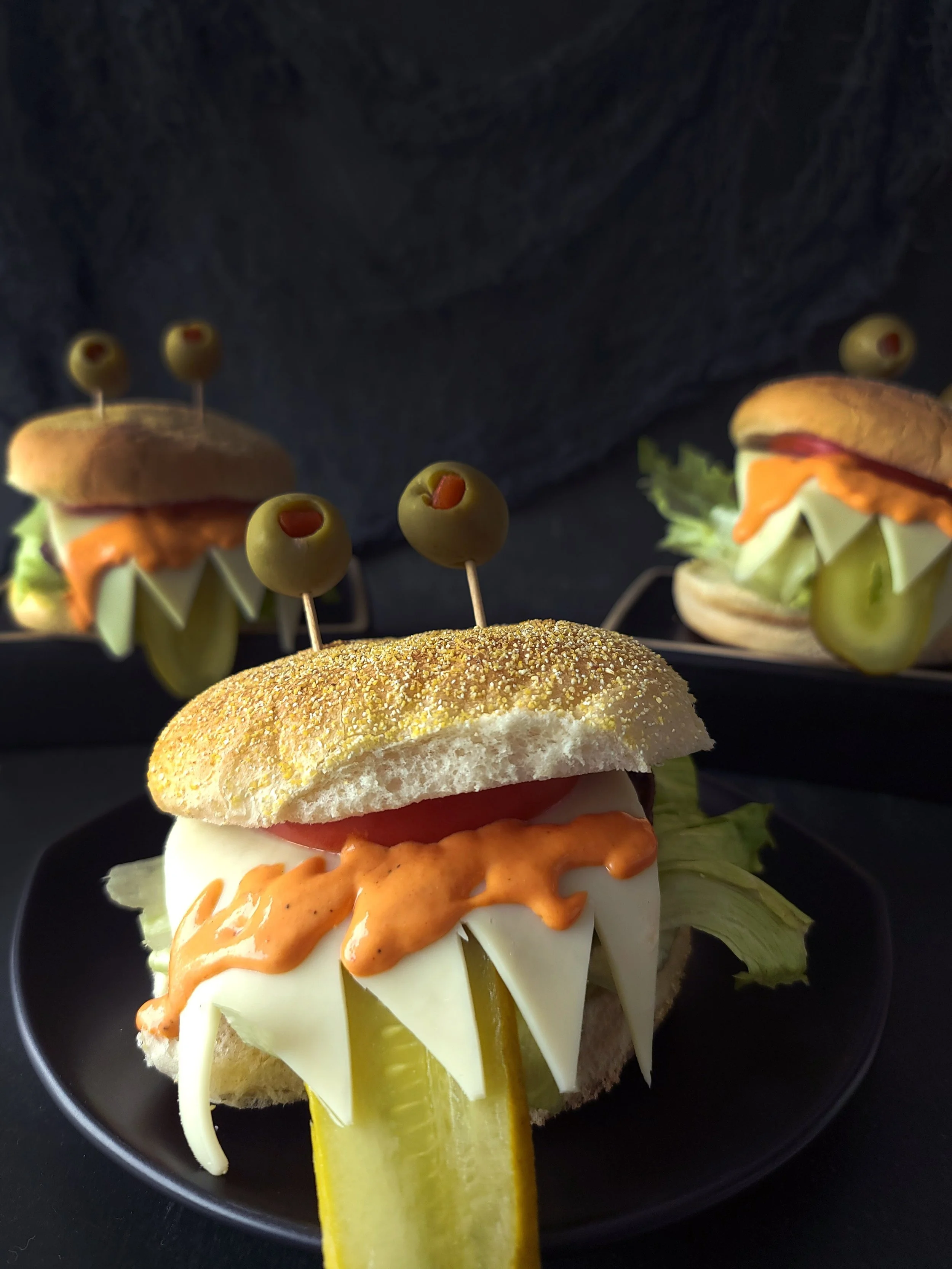 Monster Burgers-min.jpg