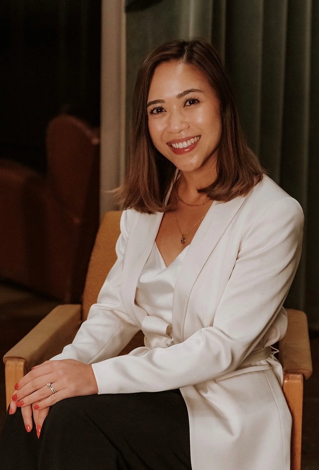 Linda NEW.jpg