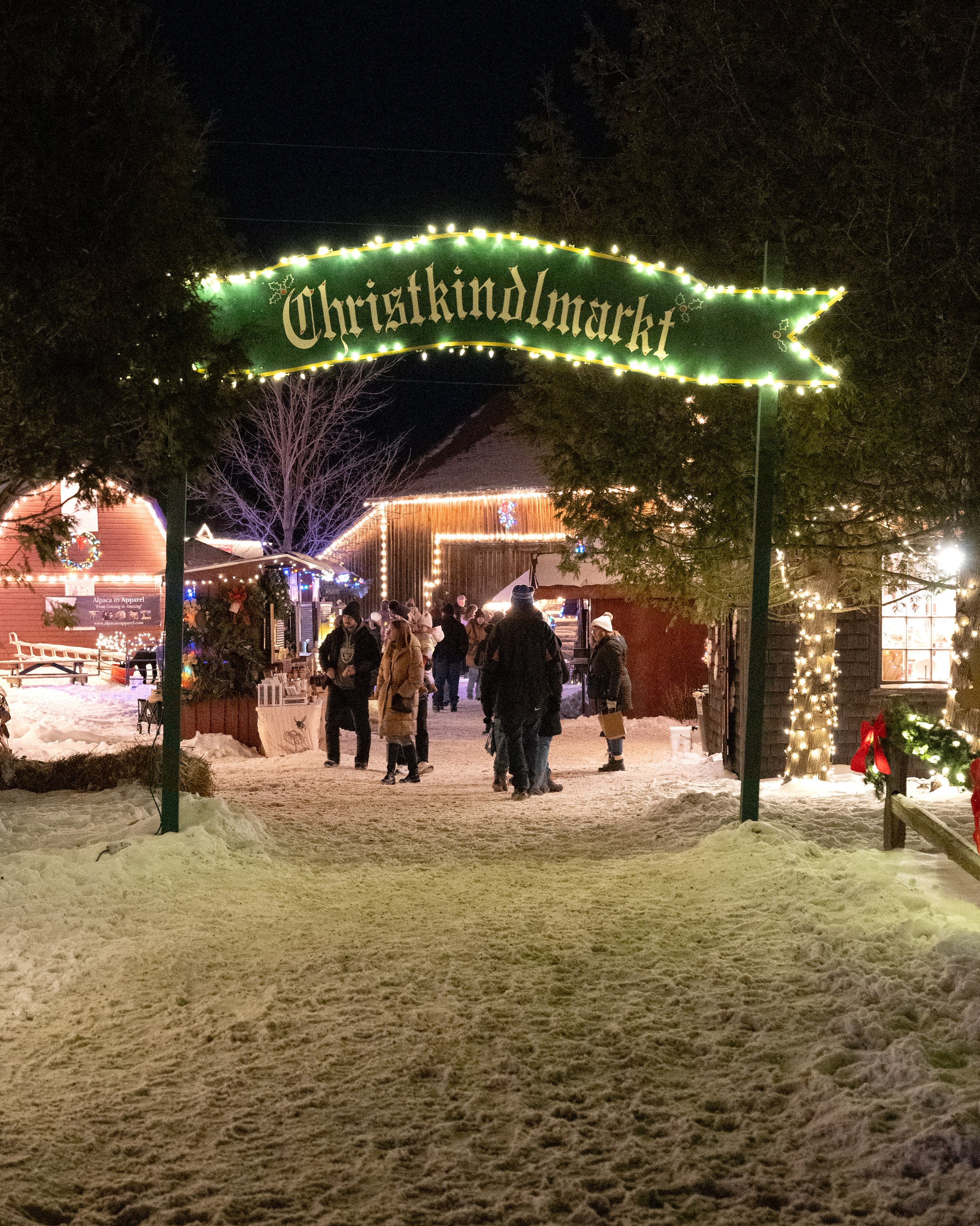 Christkindlemarket-sign-FW.jpg
