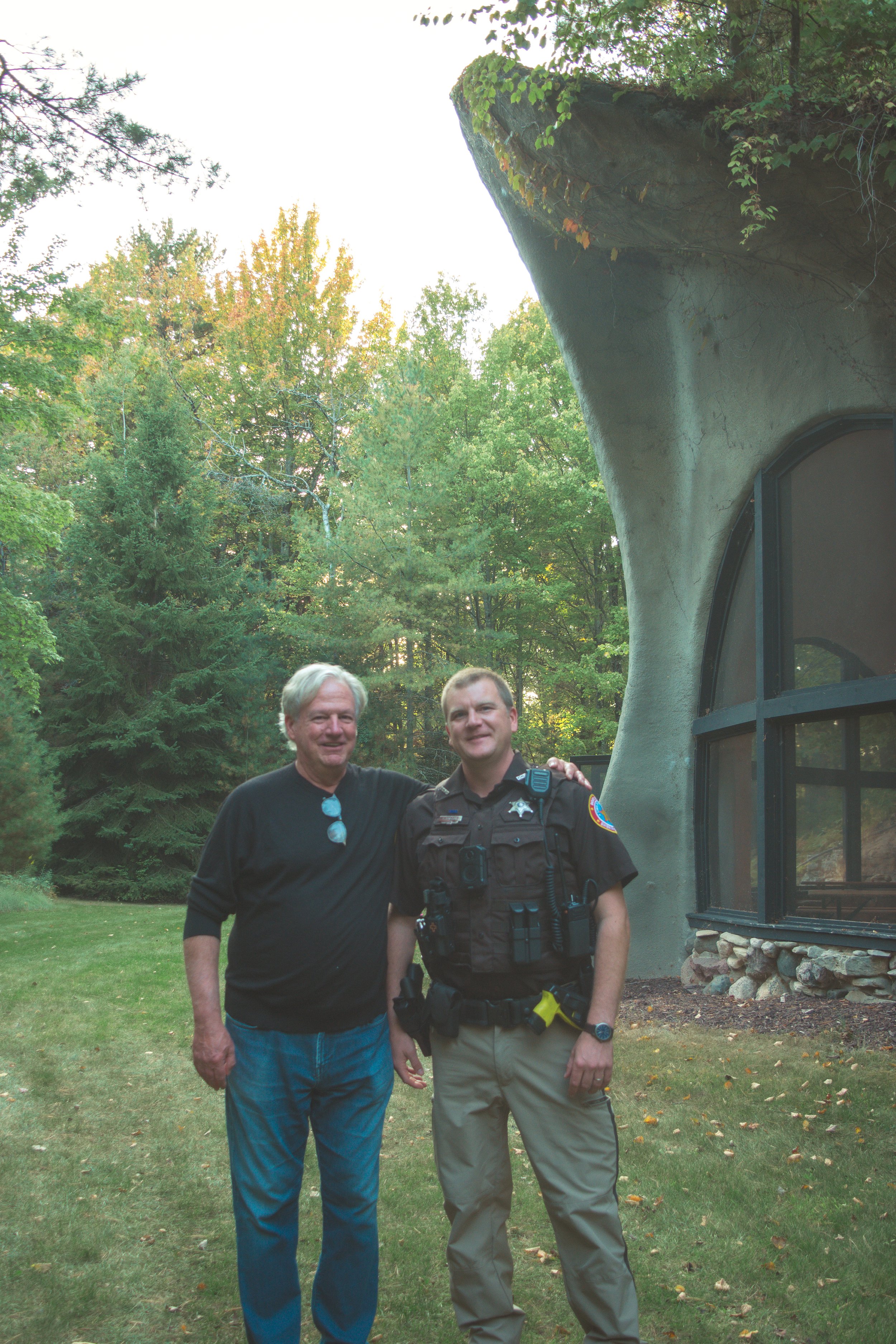 Kurt+Cop2-fw.jpg