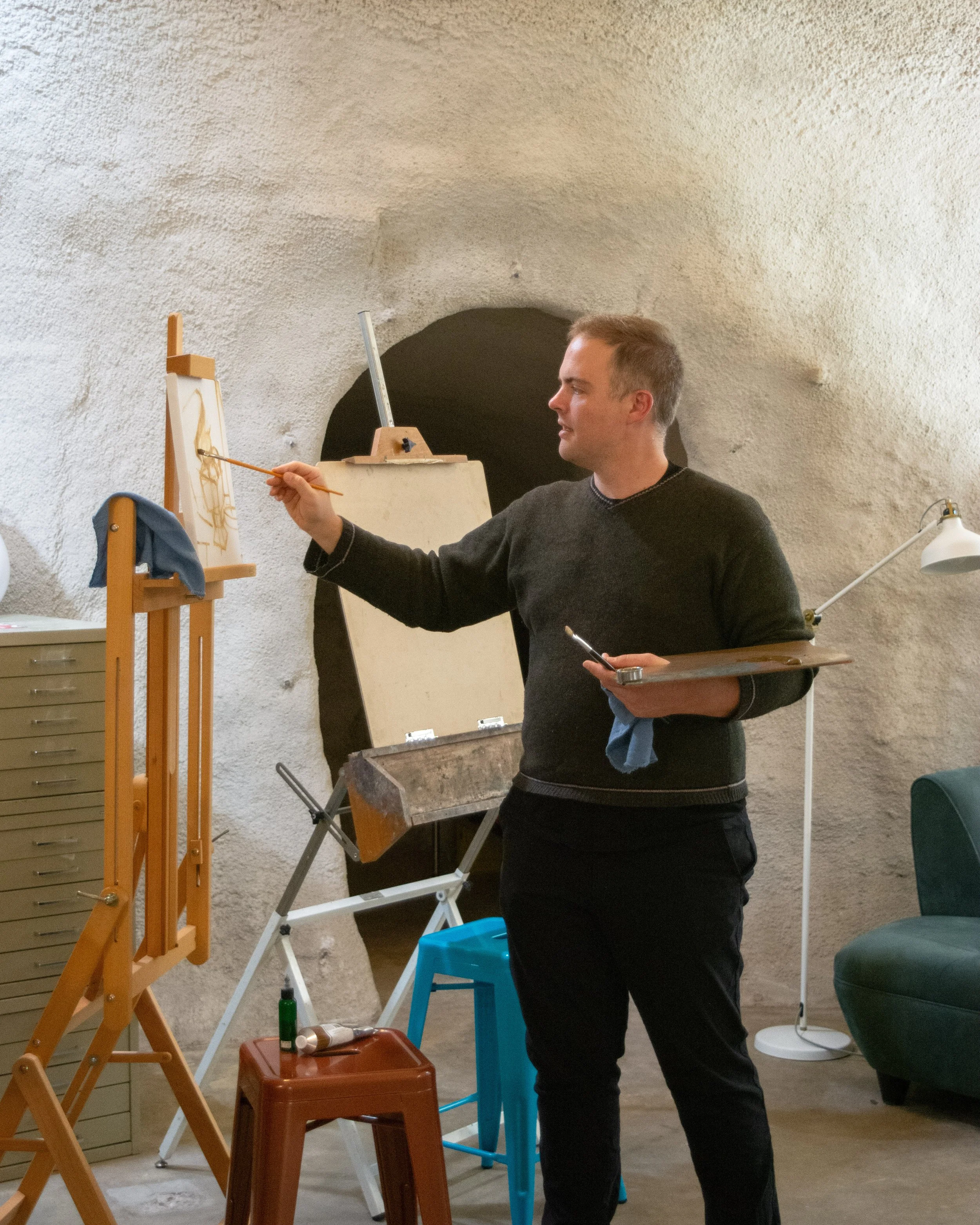 Douglas Pendleton painting in Door County at the Dome House Artist Residency