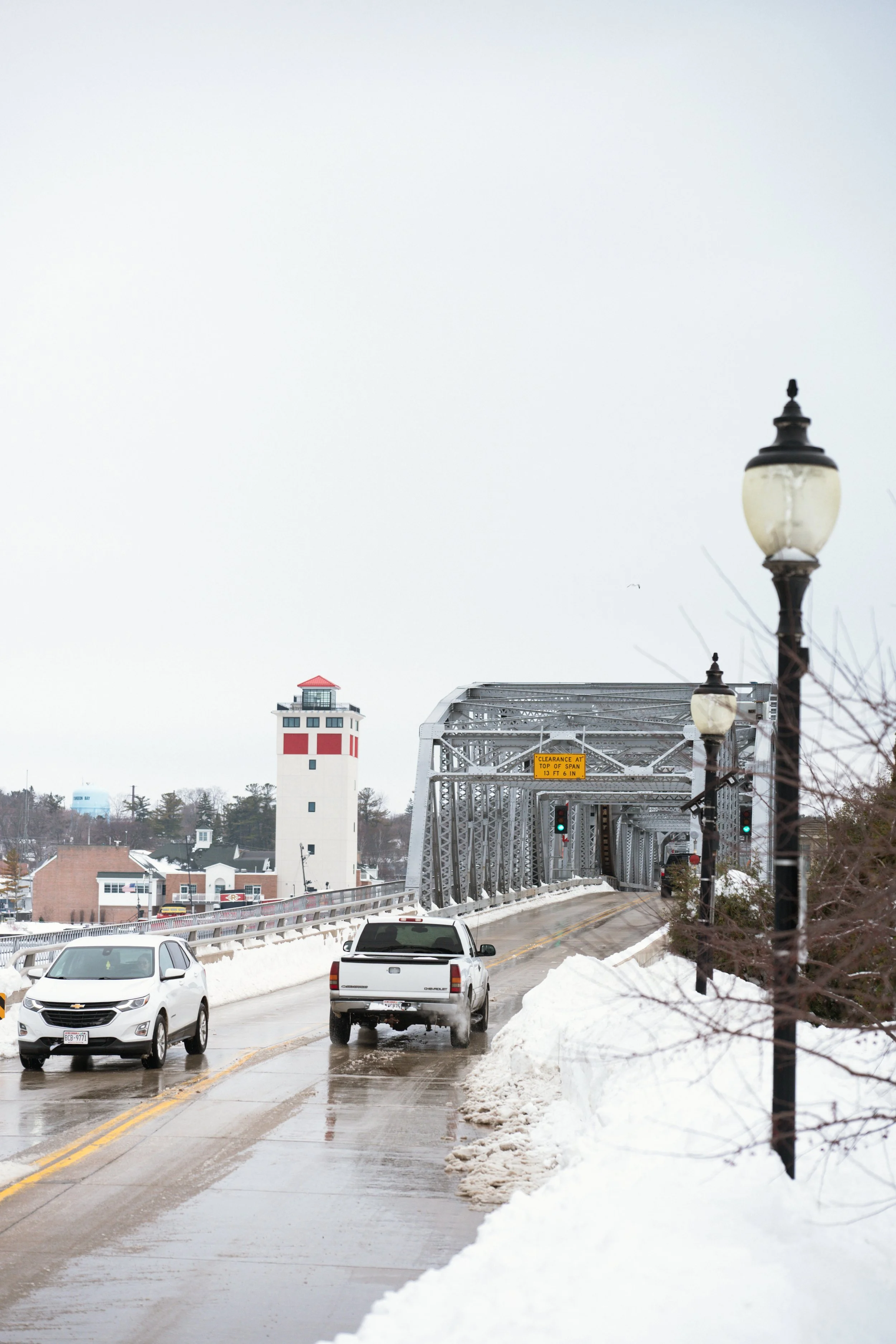Bridge2-snow-fw.jpg