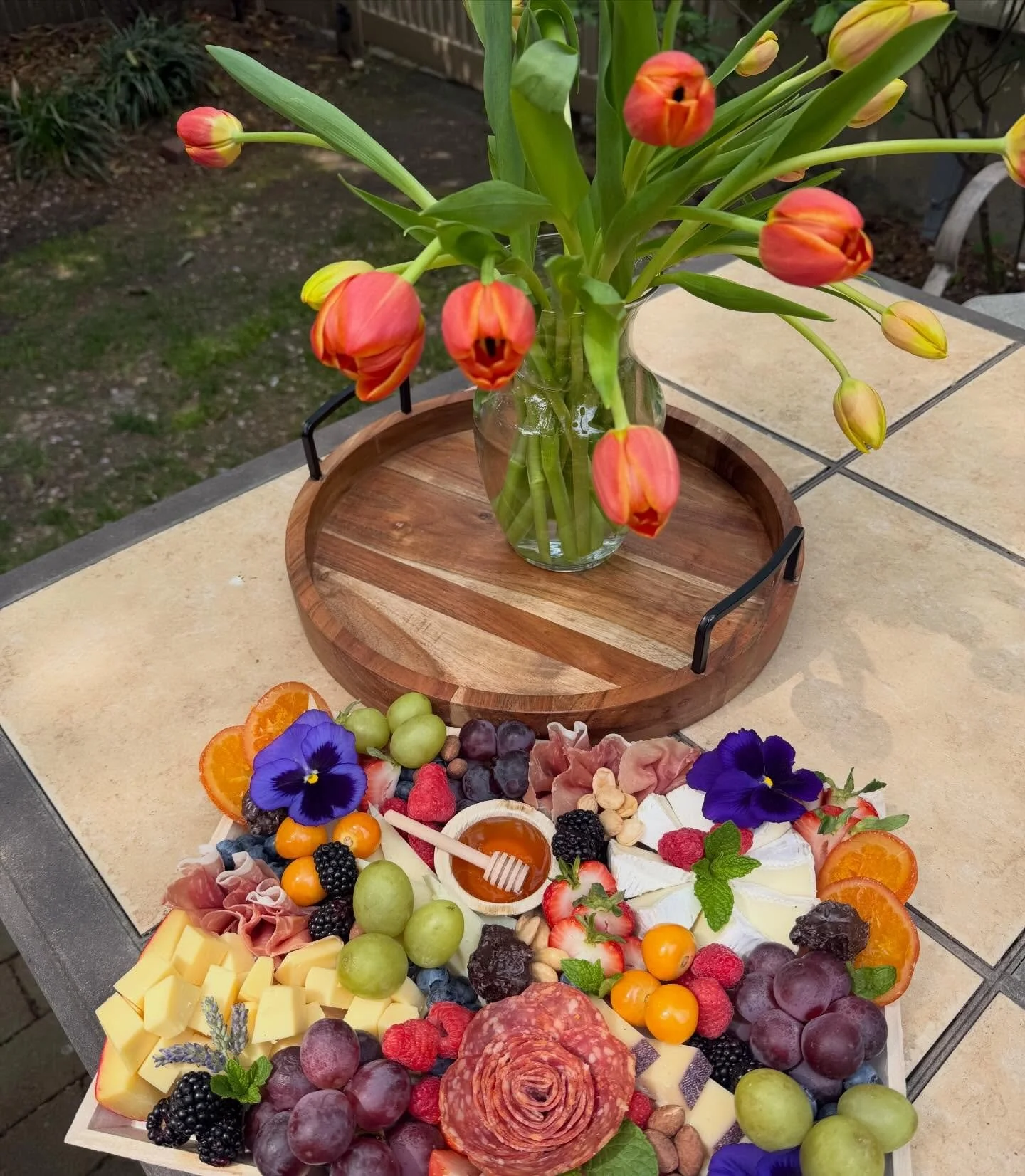 For the moms! 🧀🌸 #charcuterie #cheese #mothersday #longisland #rhodeisland