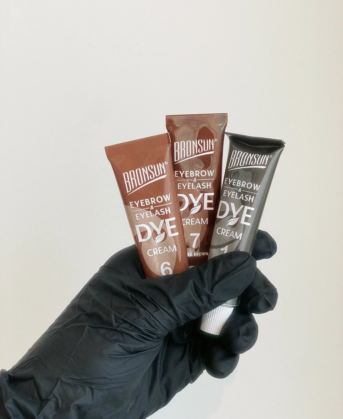 The ultimate trio for tinting your lashes and brows 🤎

Any of our shades can be mixed and customized just for you!