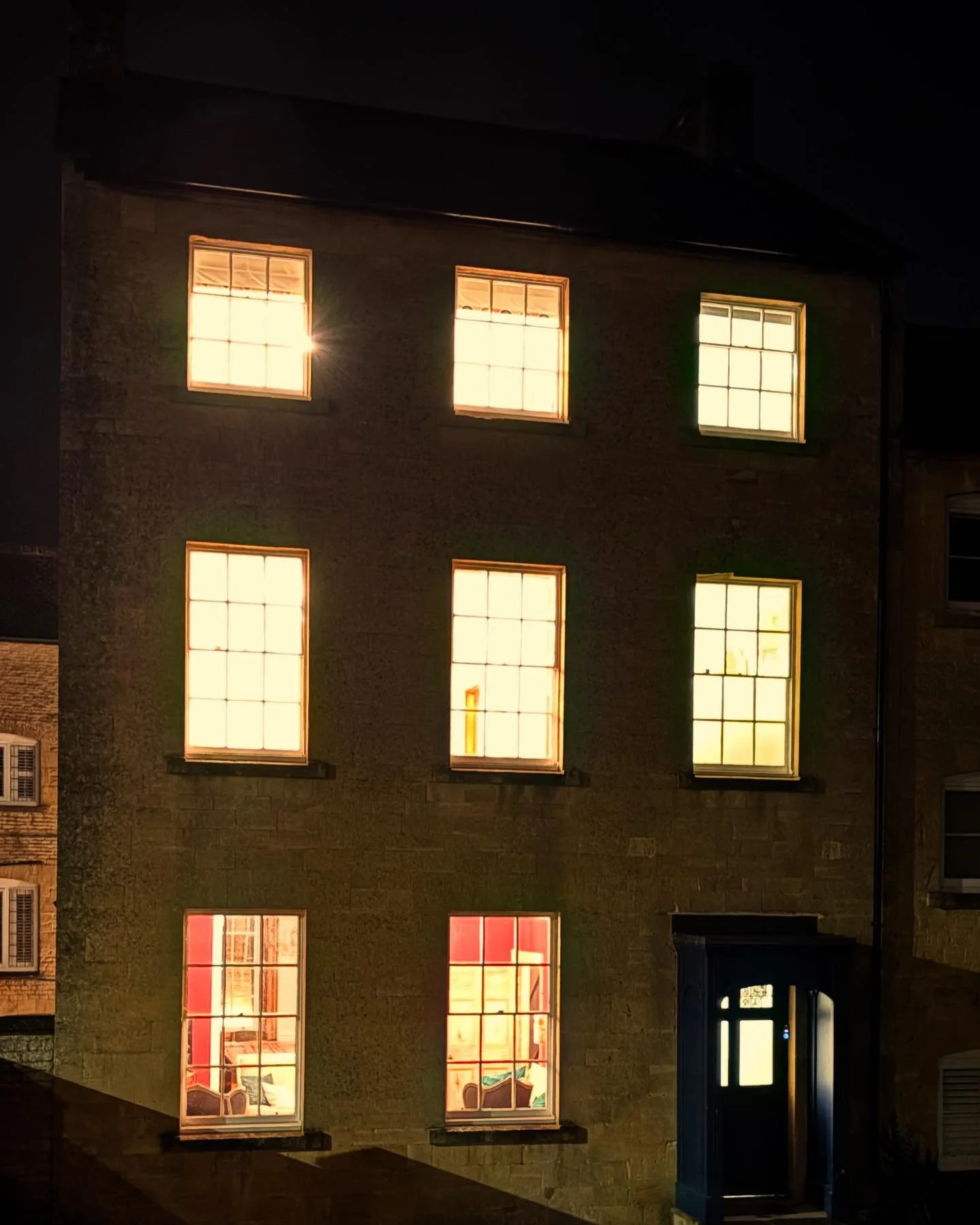 The nights are drawing in so it’s time to get cosy by the fireside at The Court House. We still have some availability in January and February so you have something to look forward to after Christmas. Enter code SAVE10 when you book on our webs