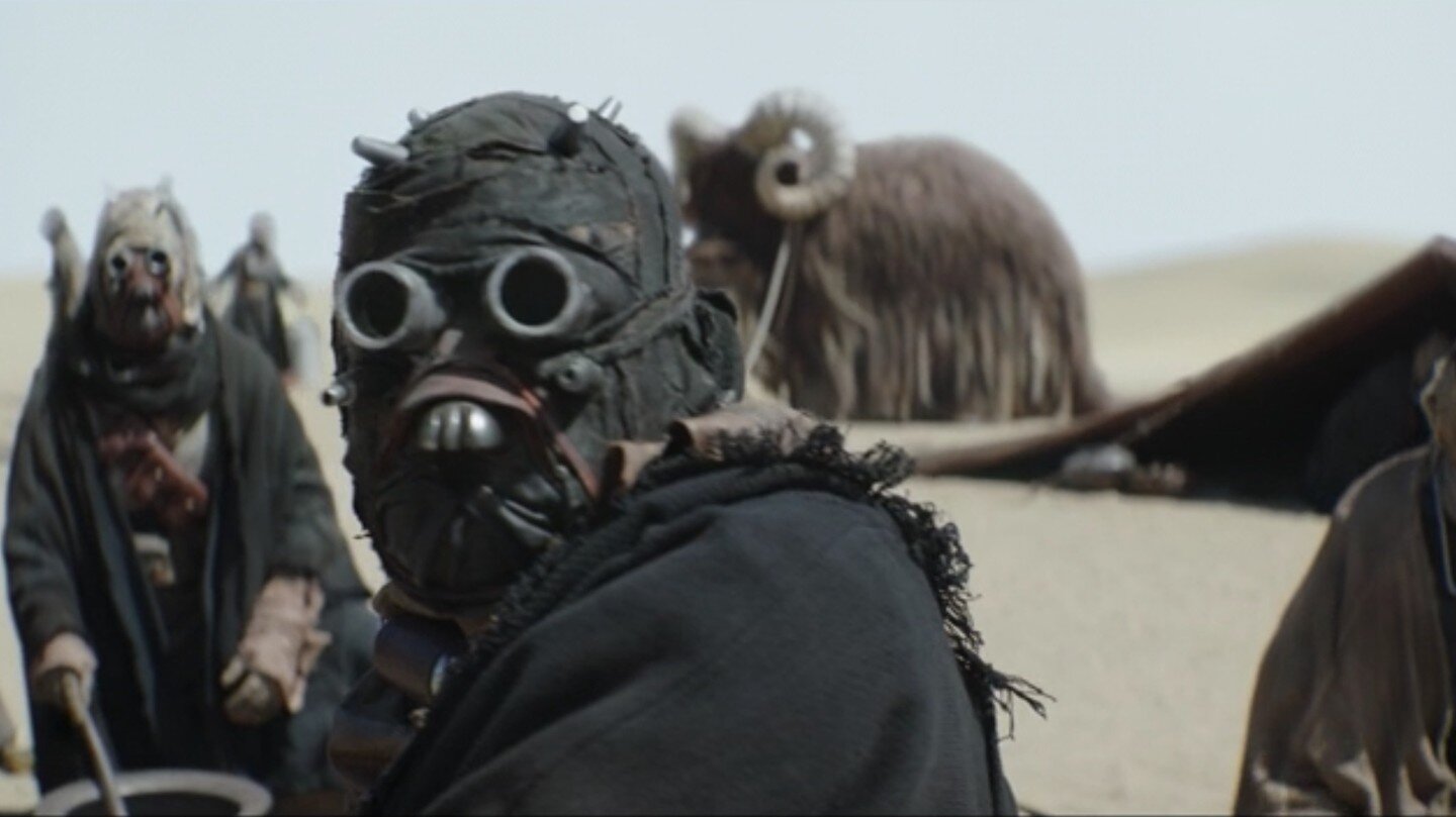 What an amazing moment to be a part of The Star Wars franchise &amp; in the Premiere episode of @thebookofbobafett!

I got to play two of the Tusken Raiders you see - the one that turns as Boba returns to camp &amp; another that holds the head of the
