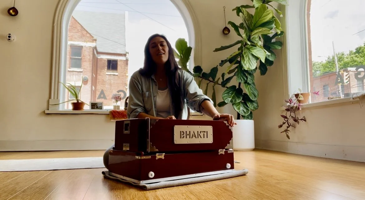 Kirtan with Alex Tse and NOah Hoffeld Newburgh Yoga Shala 