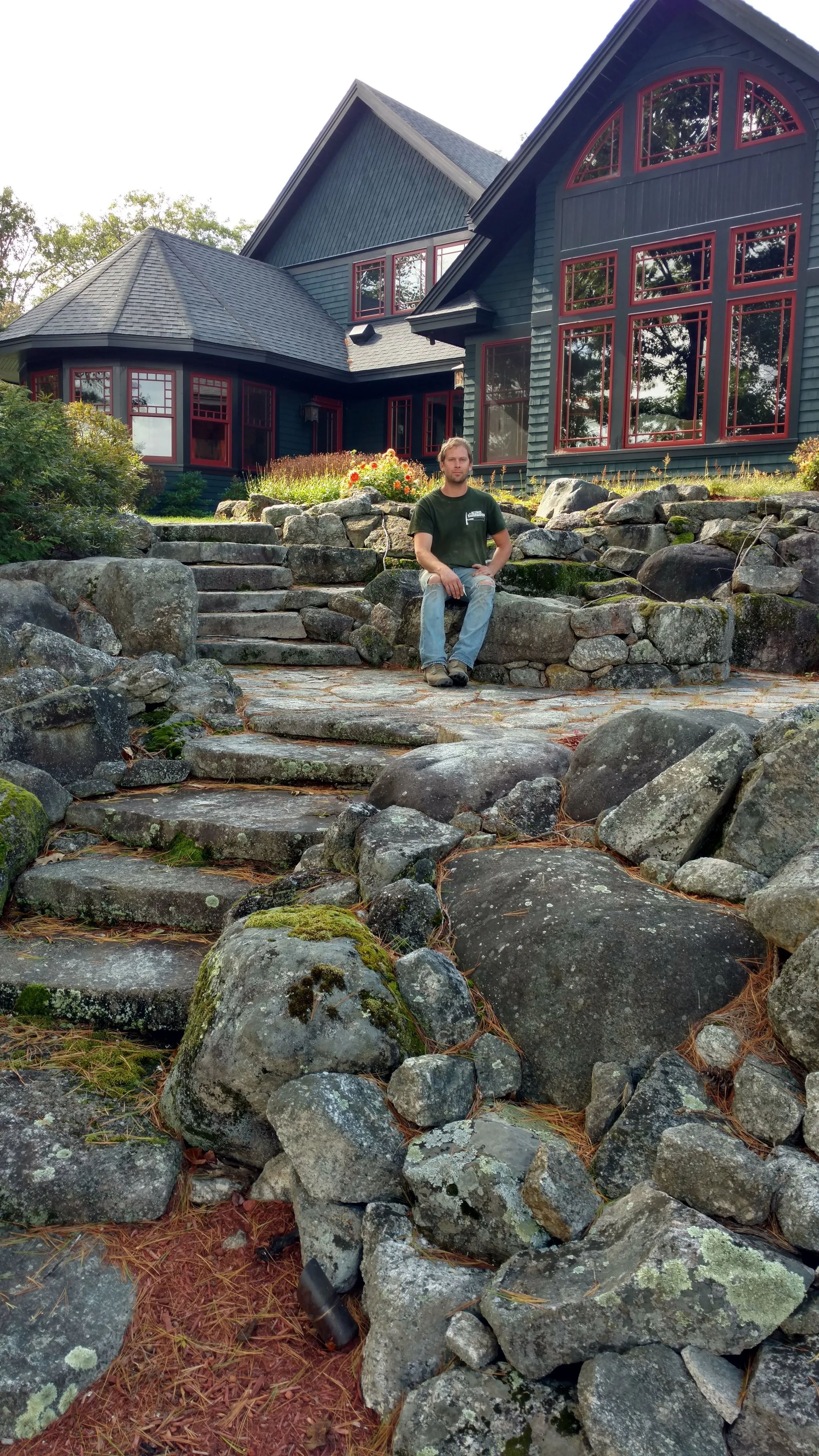 King_Stoneworks_Stone_Steps_Walls_Patio_stonescape_granite_Squam_Winnipesaukee.jpg