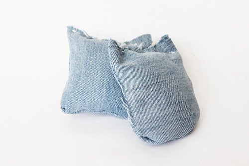 Test of layers of denim