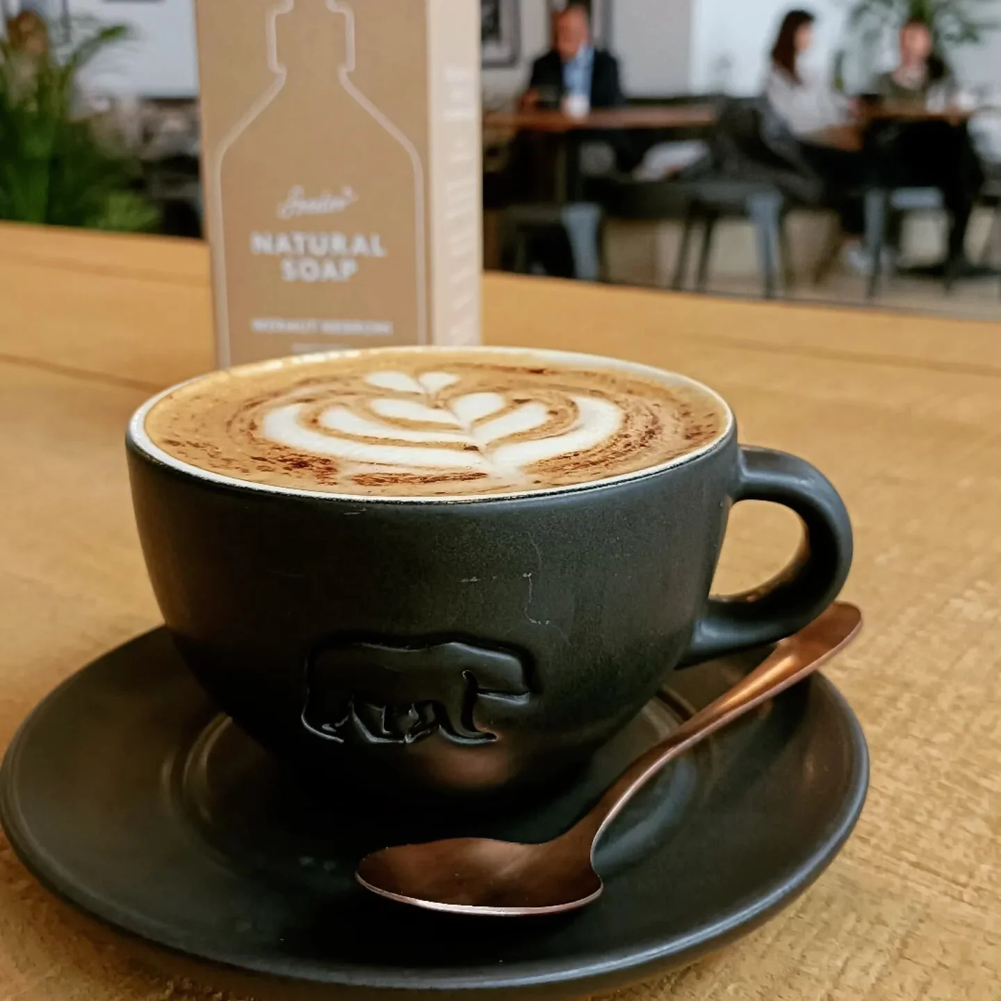 General 6 — Arctic Juice & Cafe