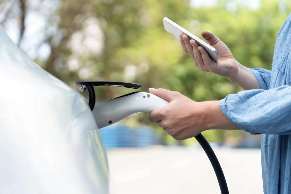 Monta is an end-to-end platform that helps organizations simplify operations, reduce costs, and increase charger utilization—turning infrastructure into a true business asset.