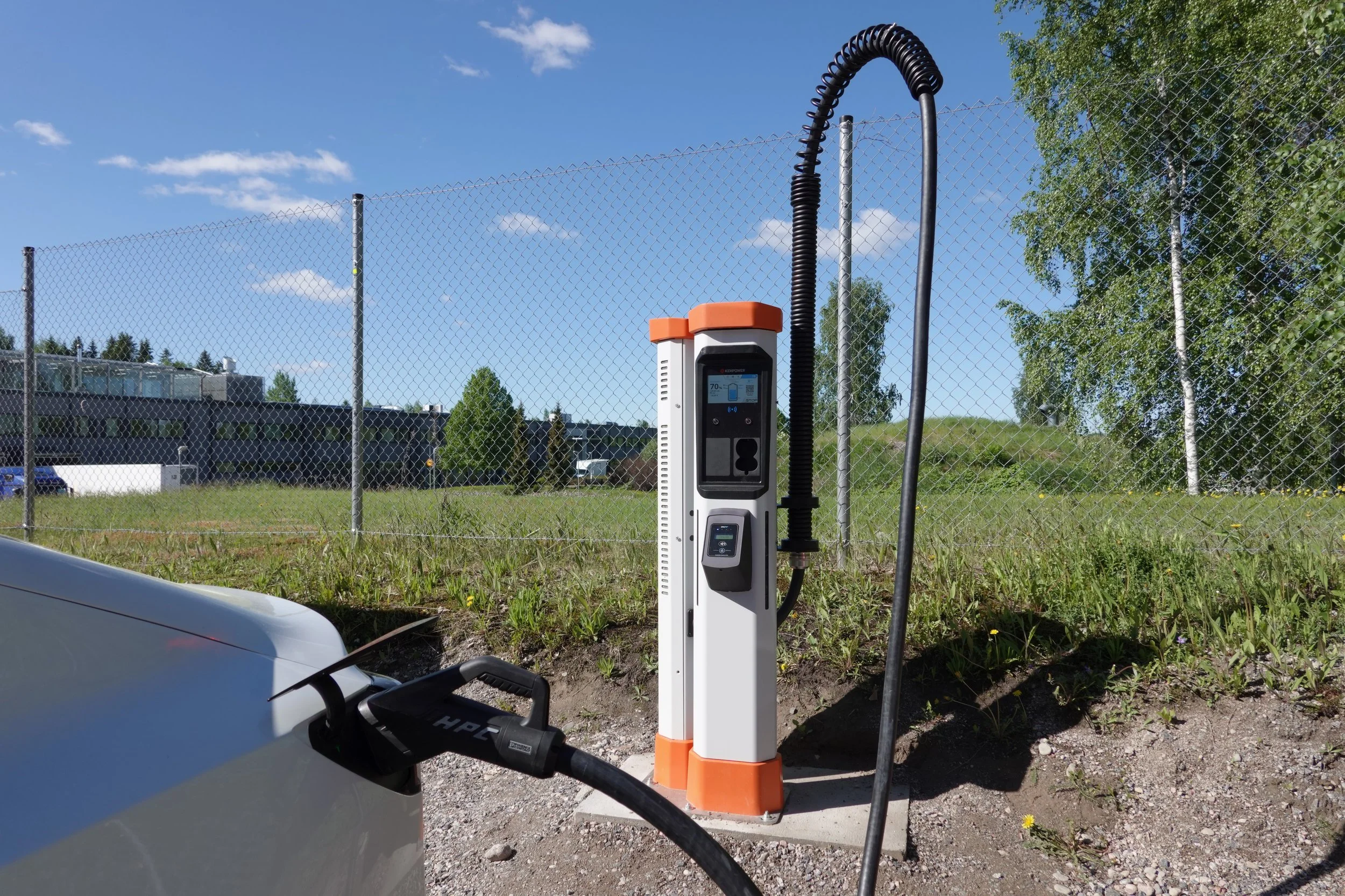 Kempower - Ideal for fleet depots and high-utilization sites, it ensures every kilowatt is working efficiently—driving reliability and ROI.