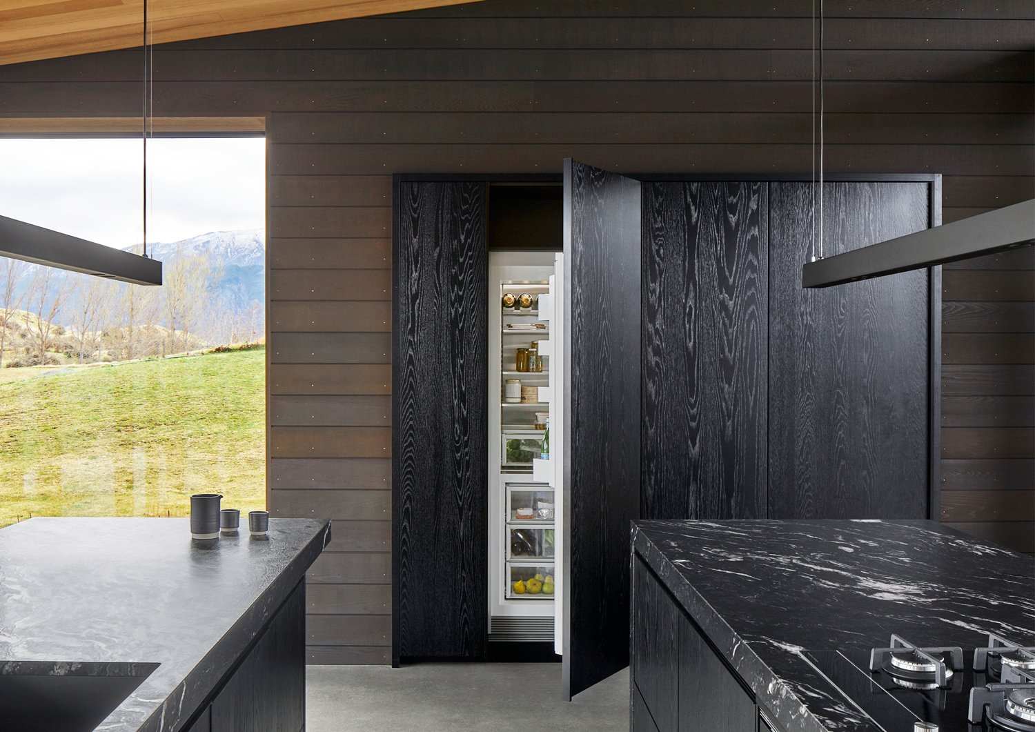 Bendemeer-House-by-Ponting-Fitzgerald-Architects-and-Seagar-Design-Video-Feature-The-Local-Project-Image-19.jpeg