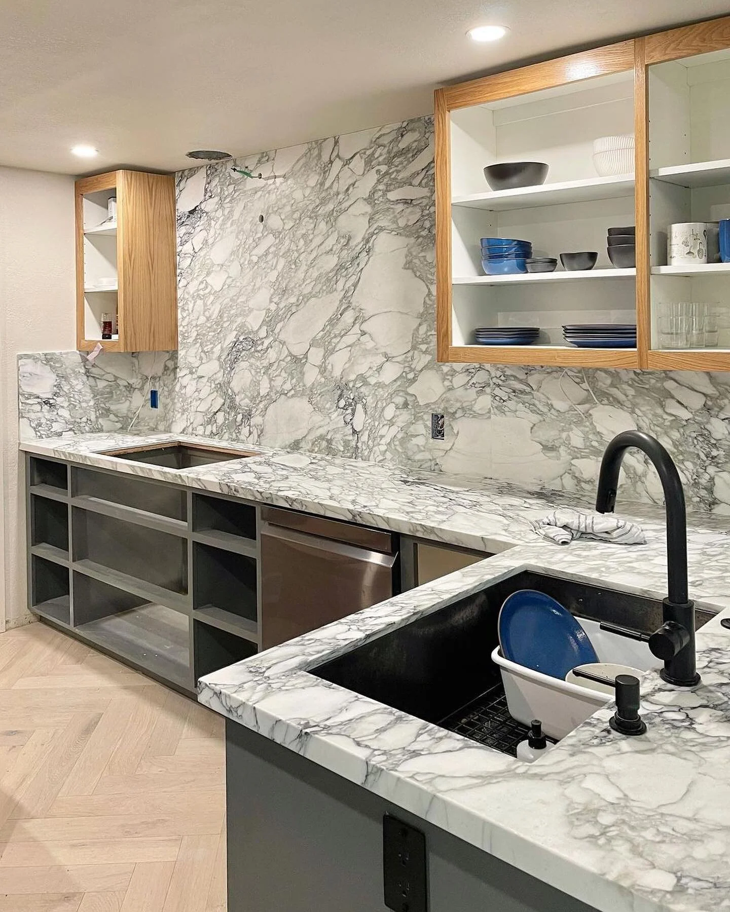 @heatherclevelanddesign and I have worked on a lot of kitchens together over the years. But, seeing this one come to life in her house is something special.