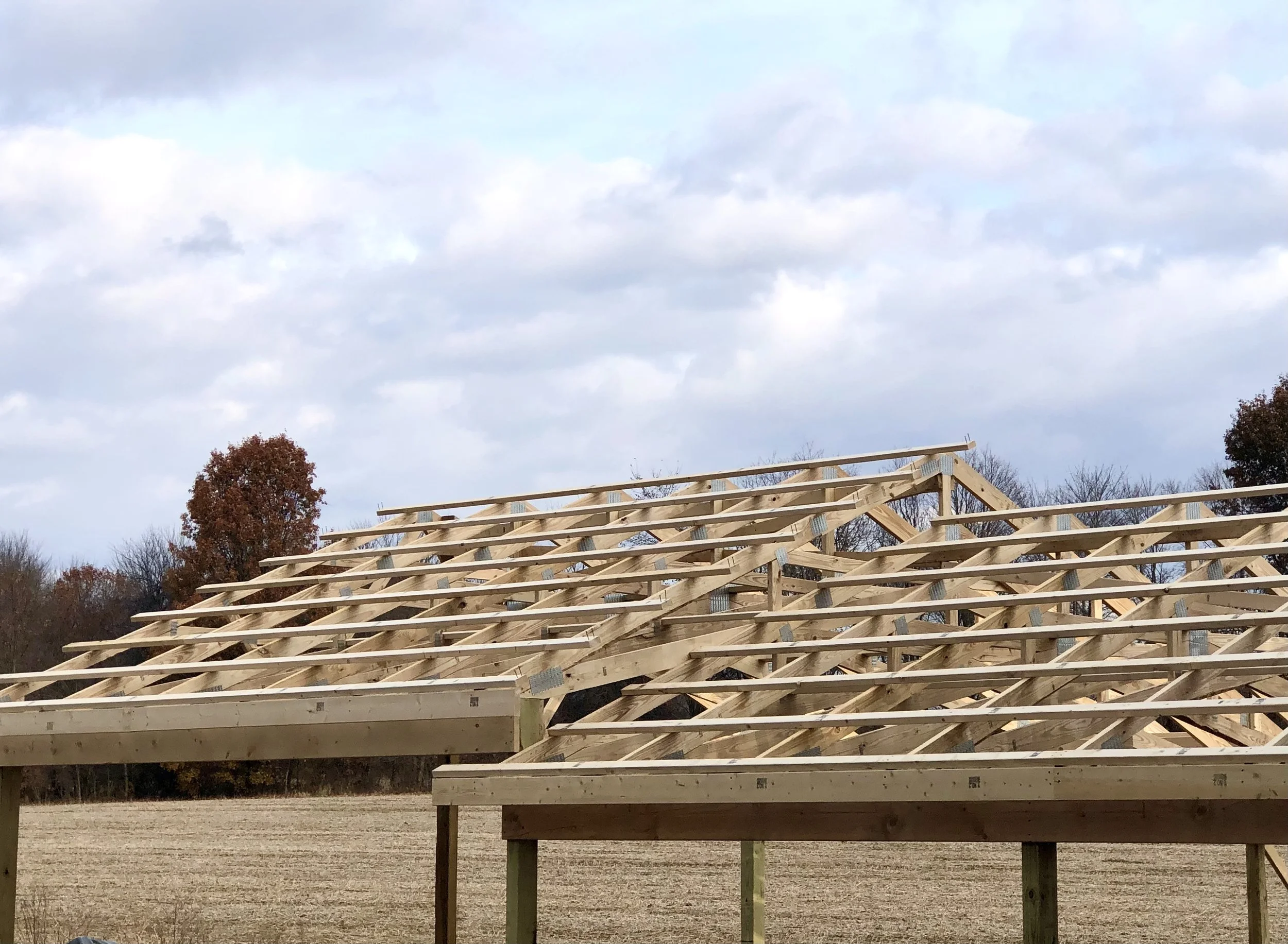 New construction of a metal pole building