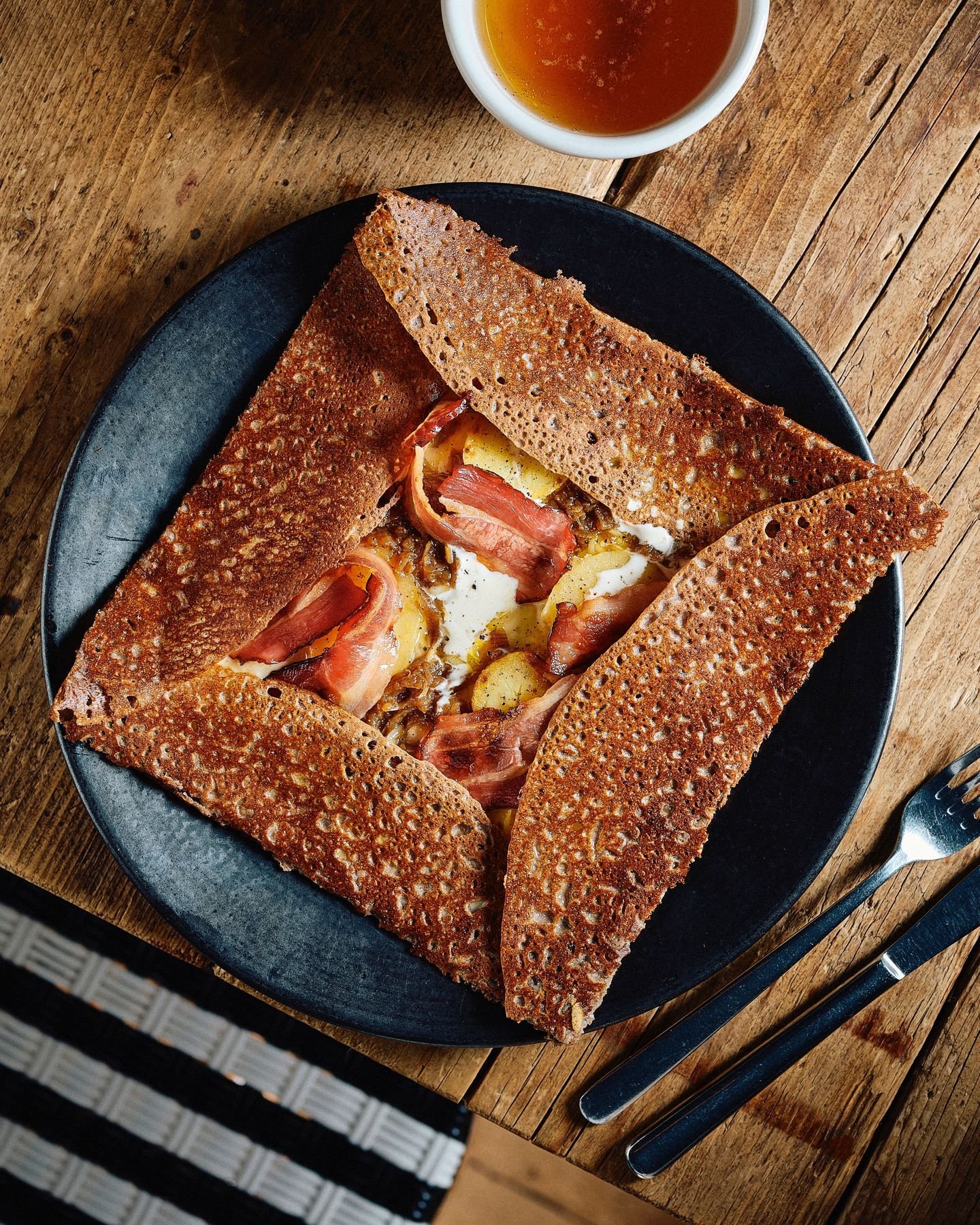 ⛰️ Breizh Caf&eacute; Chamonix ouvre ses portes aujourd&rsquo;hui !

Au c&oelig;ur de la vall&eacute;e de Chamonix, au 148 rue du Docteur Paccard, notre chalet vous accueille au pied du Mont-Blanc, des pistes et des lieux embl&eacute;matiques de la v