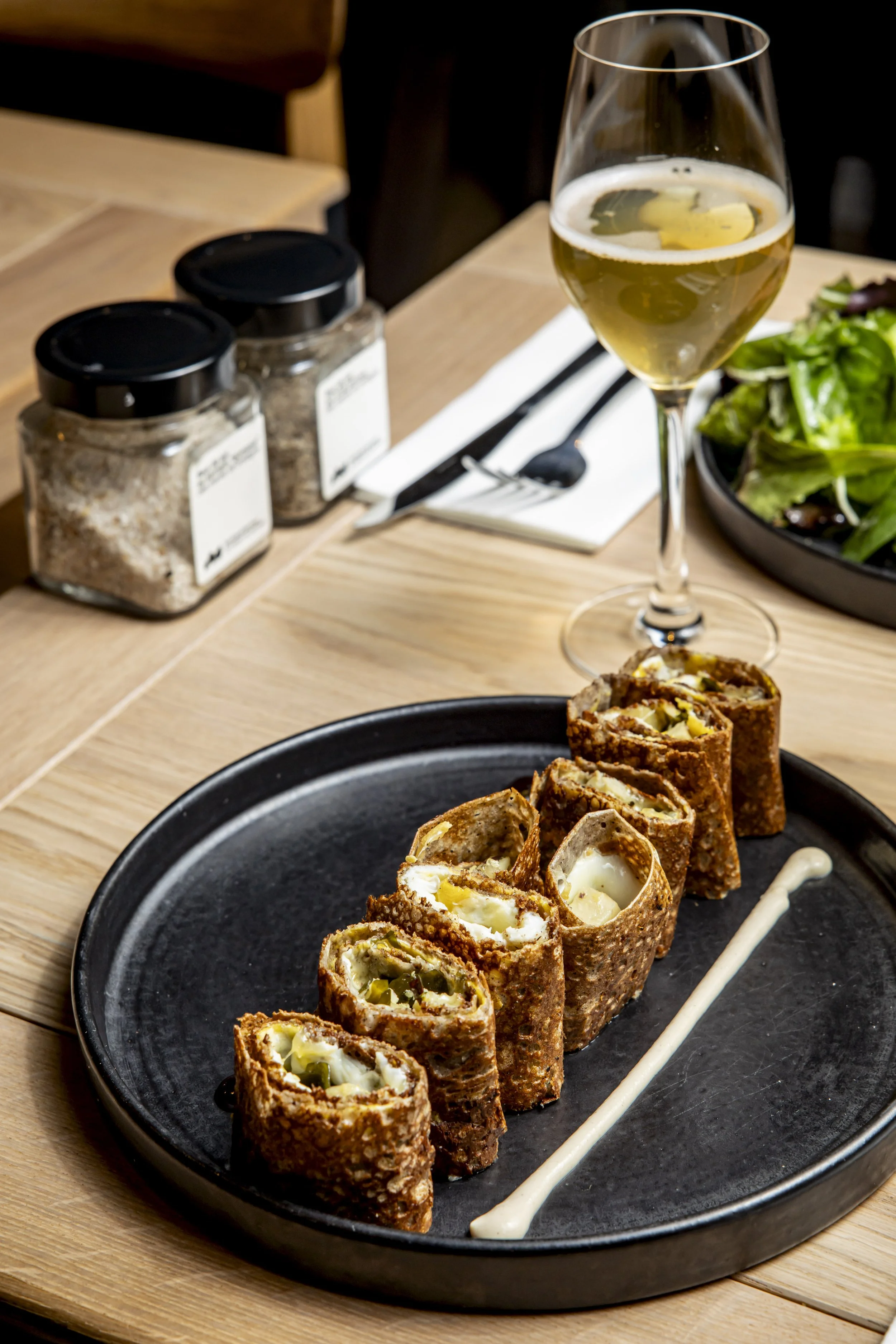 Breizh Rolls Artichaut, algues wakamé, œuf biologique brouillé, Comté