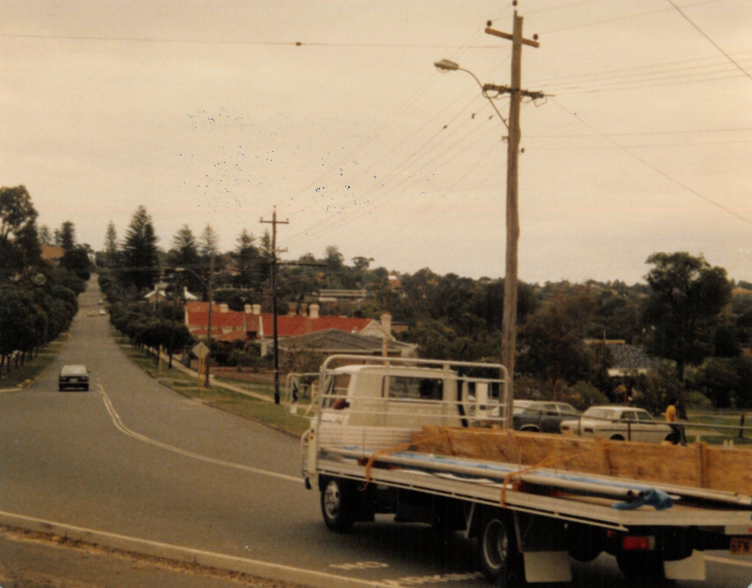 Early Truck, Perth Metropolitan area, W.A